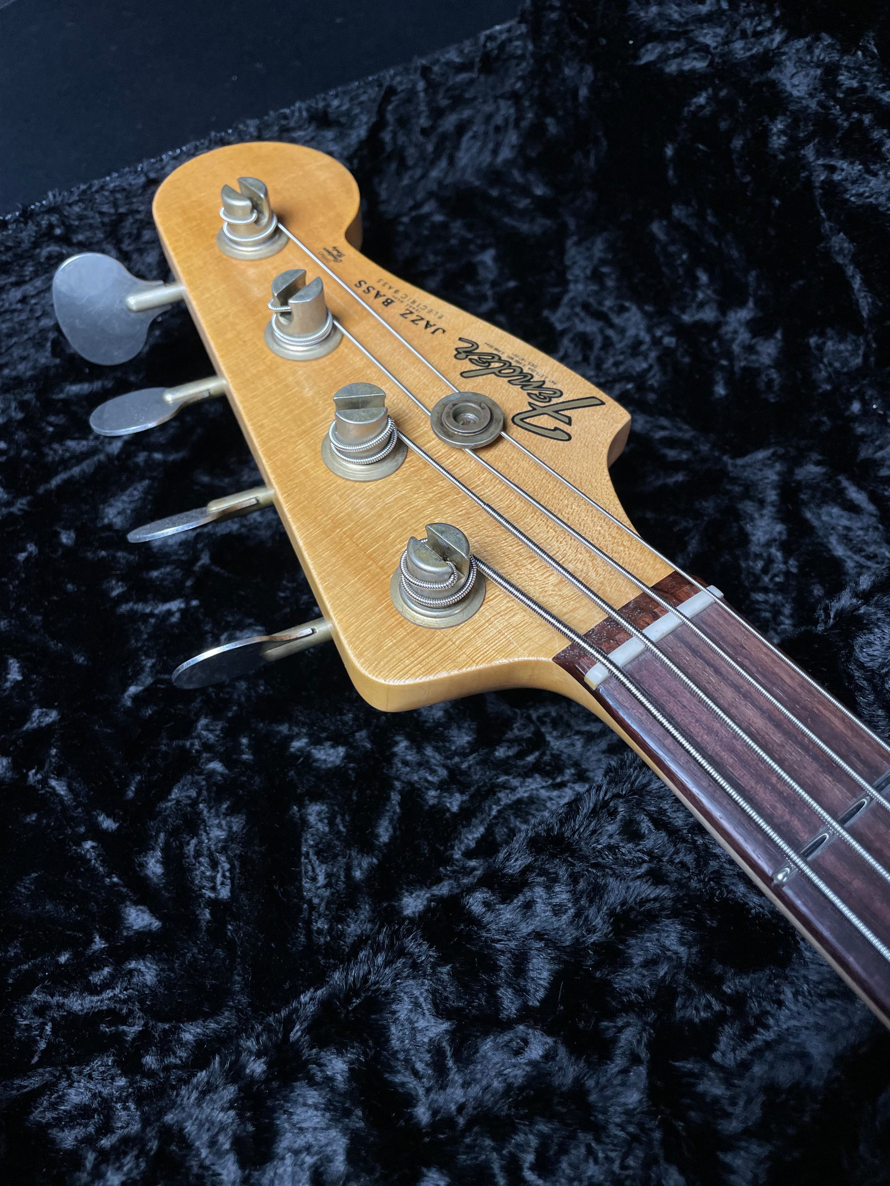 Fender Custom Shop Limited Jazz Bass Special Journeyman - Tobacco Sunburst - Metronome Music Inc.
