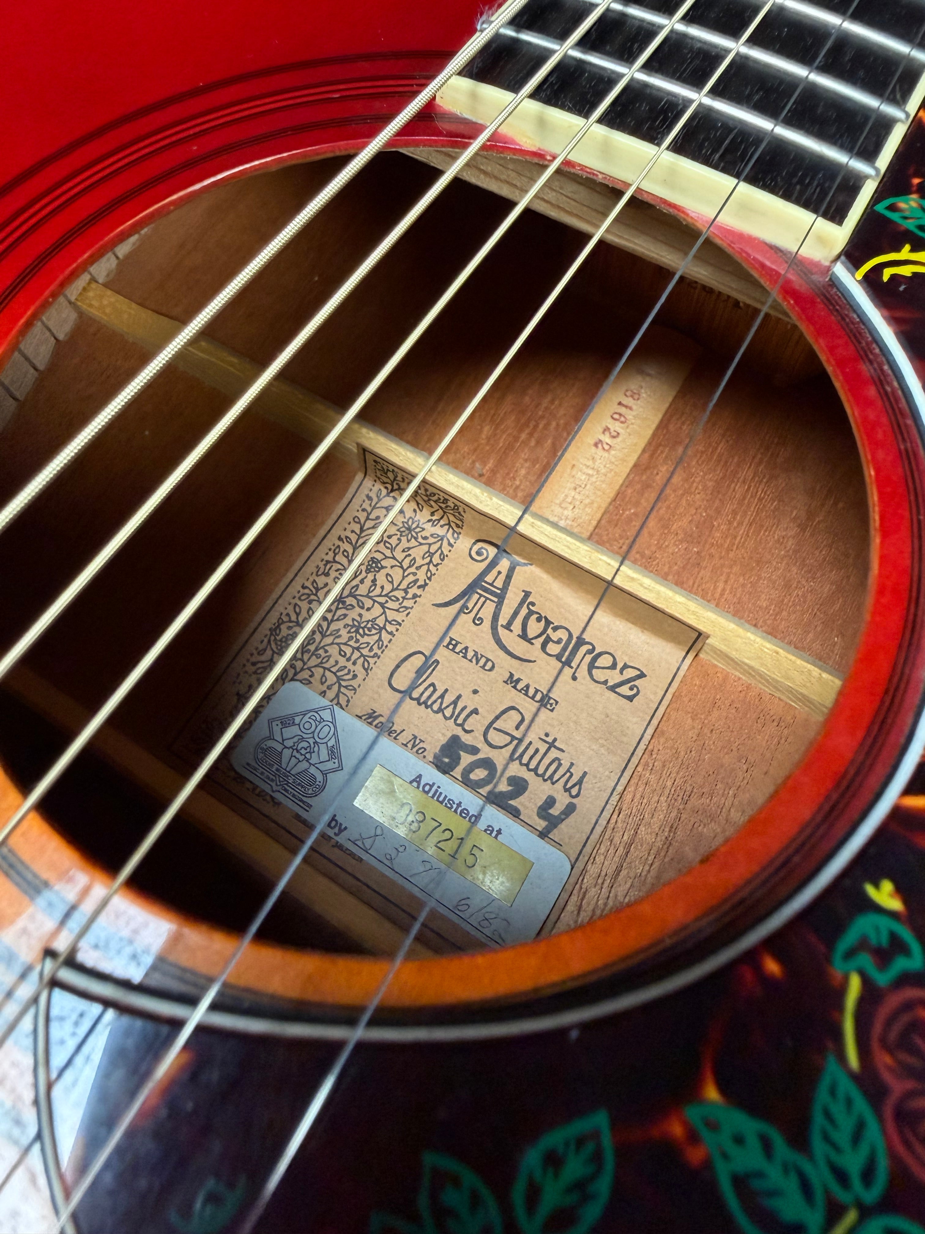 Alvarez 5024 Dove w/ Case Cherry Sunburst (1970’s)