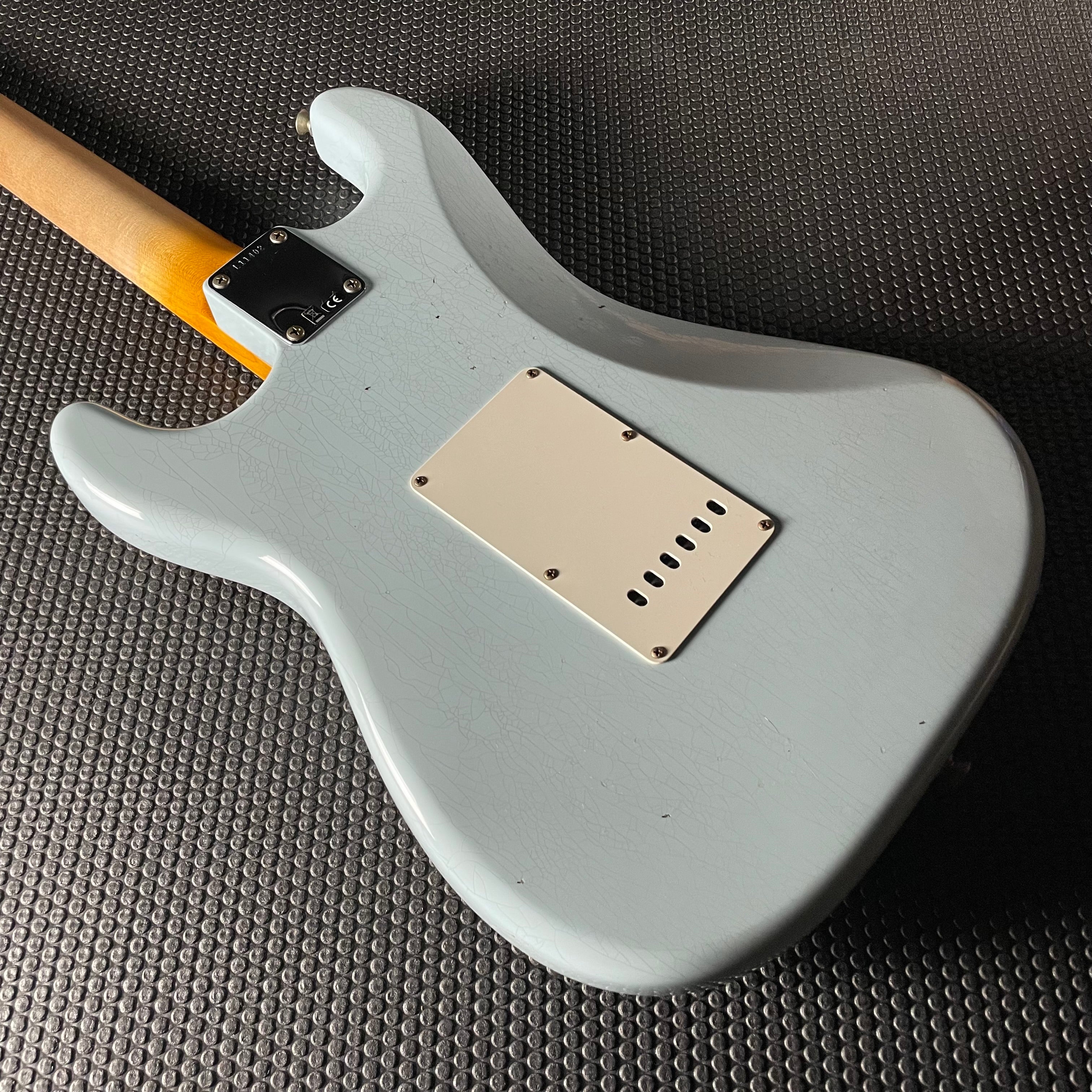 Fender Custom Shop LTD 1964 Stratocaster, Journeyman- Aged Sonic Blue - Metronome Music Inc.
