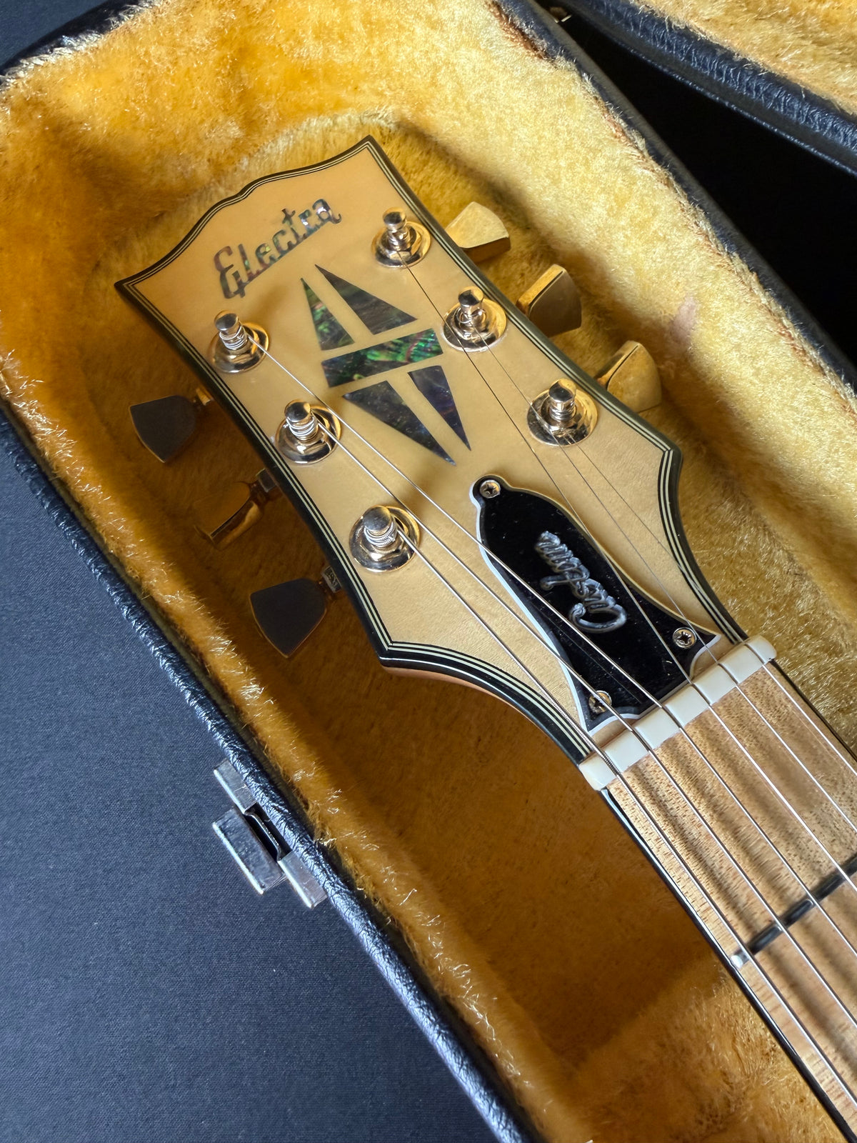 Electra Super Rock Model 2249 w/Case - Natural (1970s)