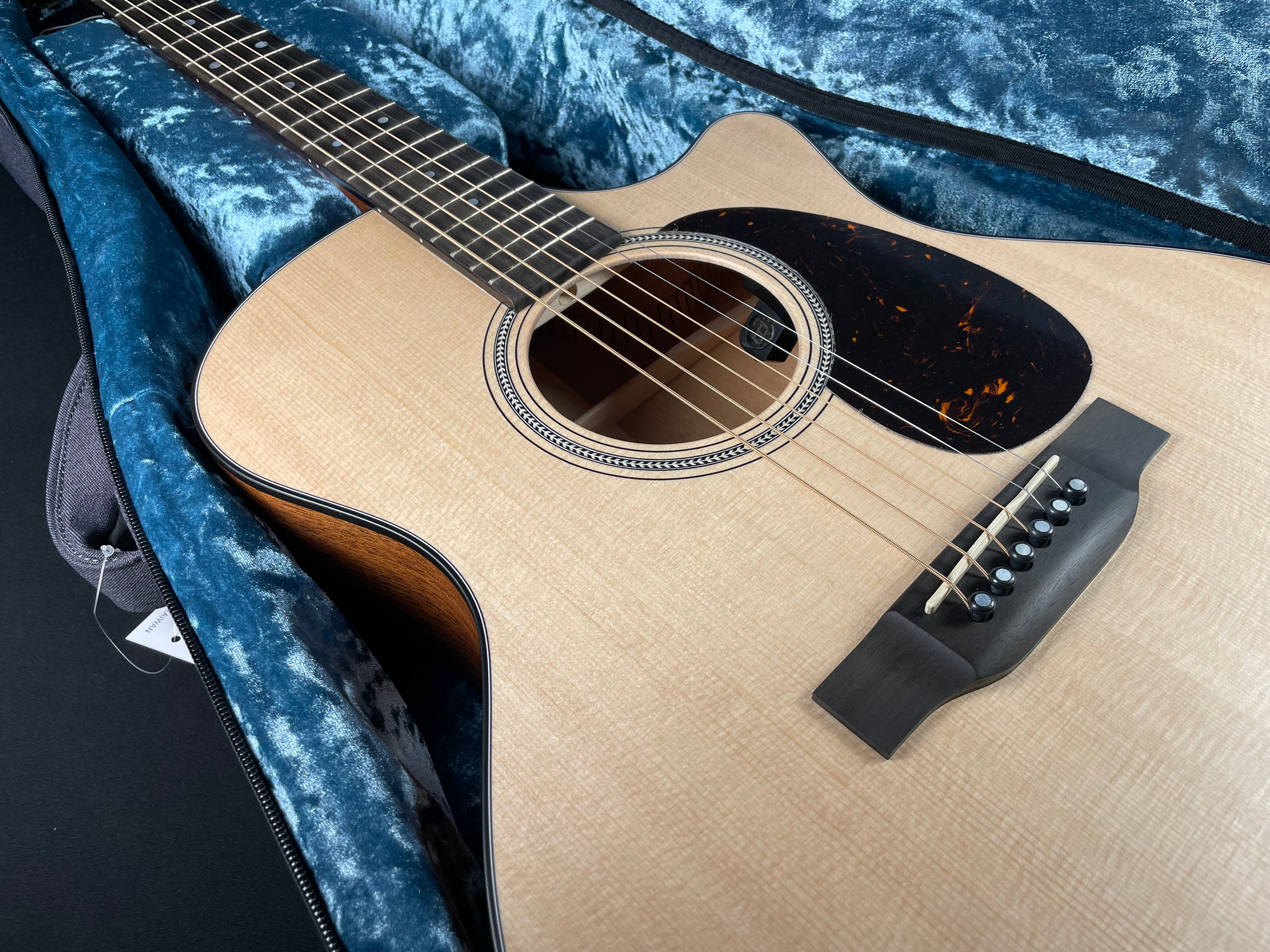 Martin GPC-16E Mahogany w/Hardshell Case - Natural (2025)