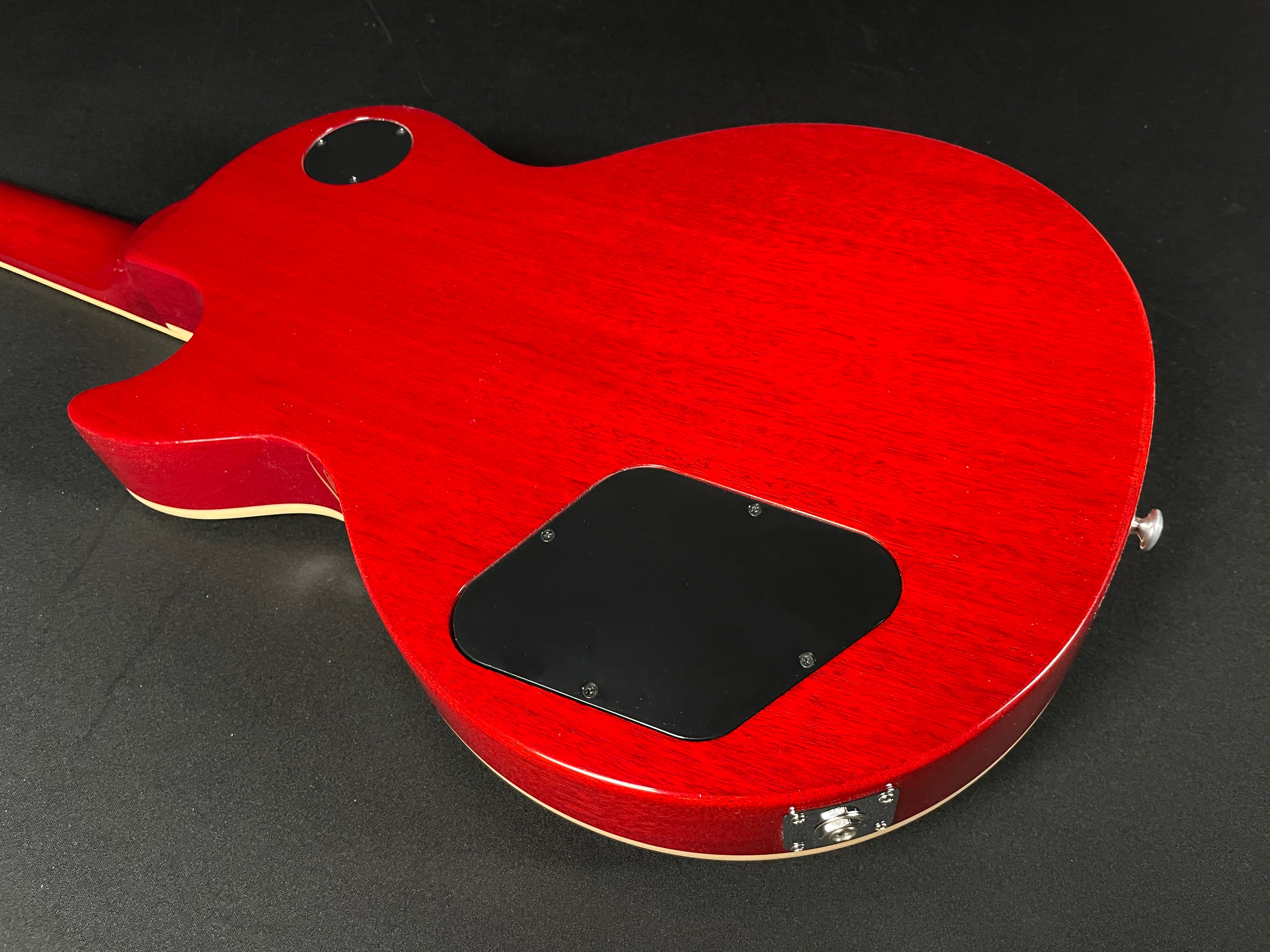 Gibson Les Paul Classic w/OHSC - Translucent Cherry (2020)