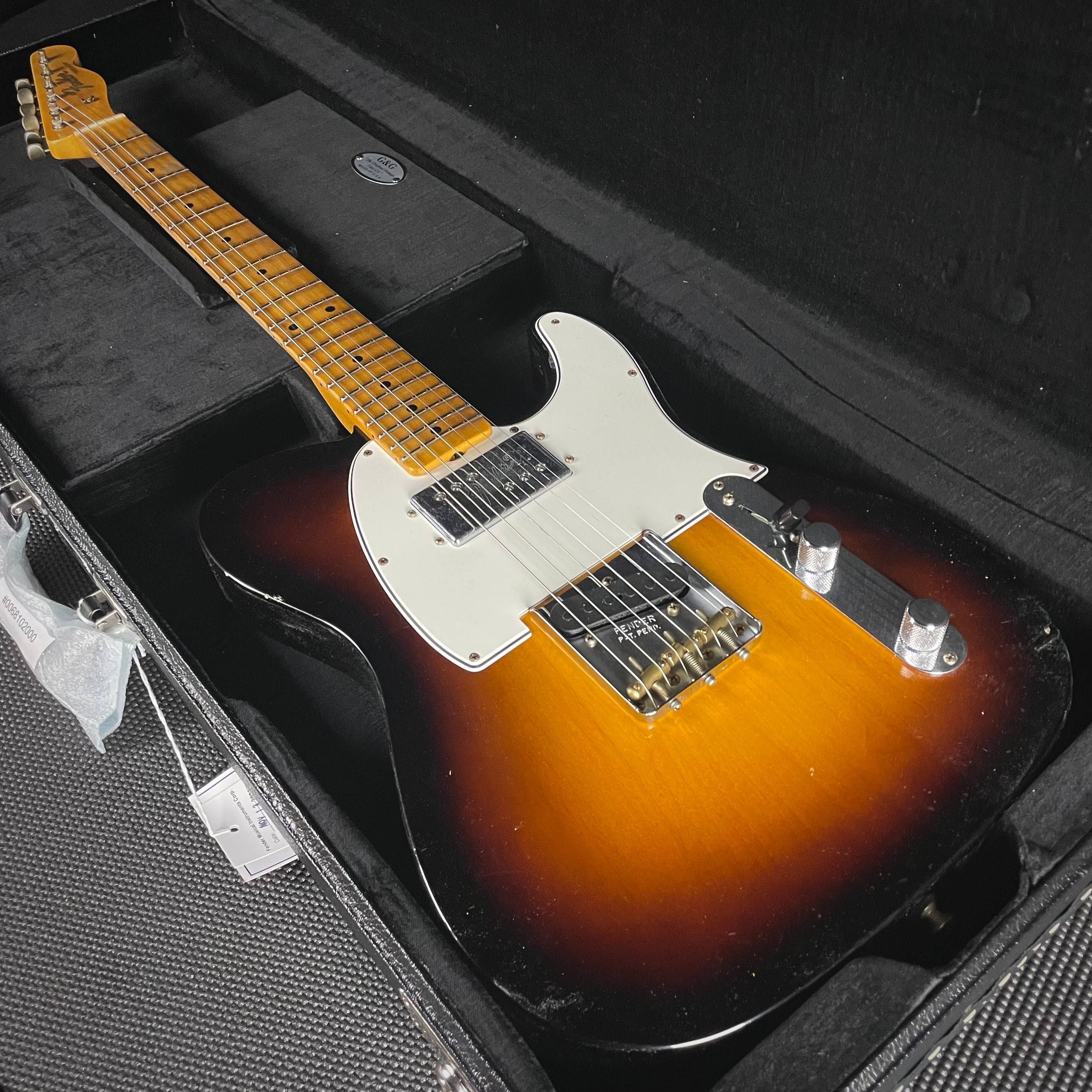Fender Custom Shop Postmodern Telecaster, Journeyman- Wide Fade 2-Color Sunburst (7lbs 6oz) - Metronome Music Inc.