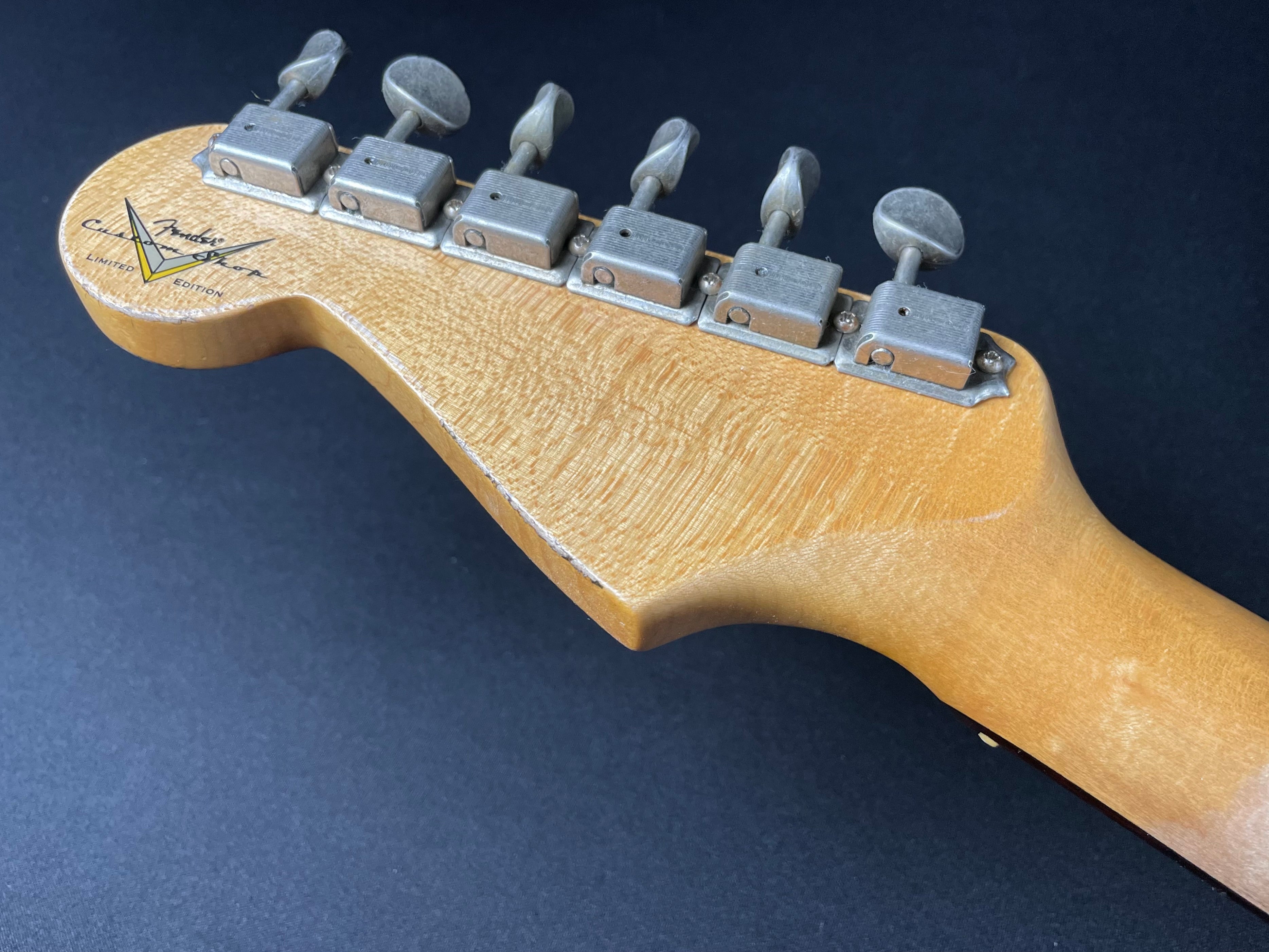 Fender Custom Shop LTD '59 Stratocaster HSS Relic - Shell Pink Metallic (2025) - Metronome Music Inc.