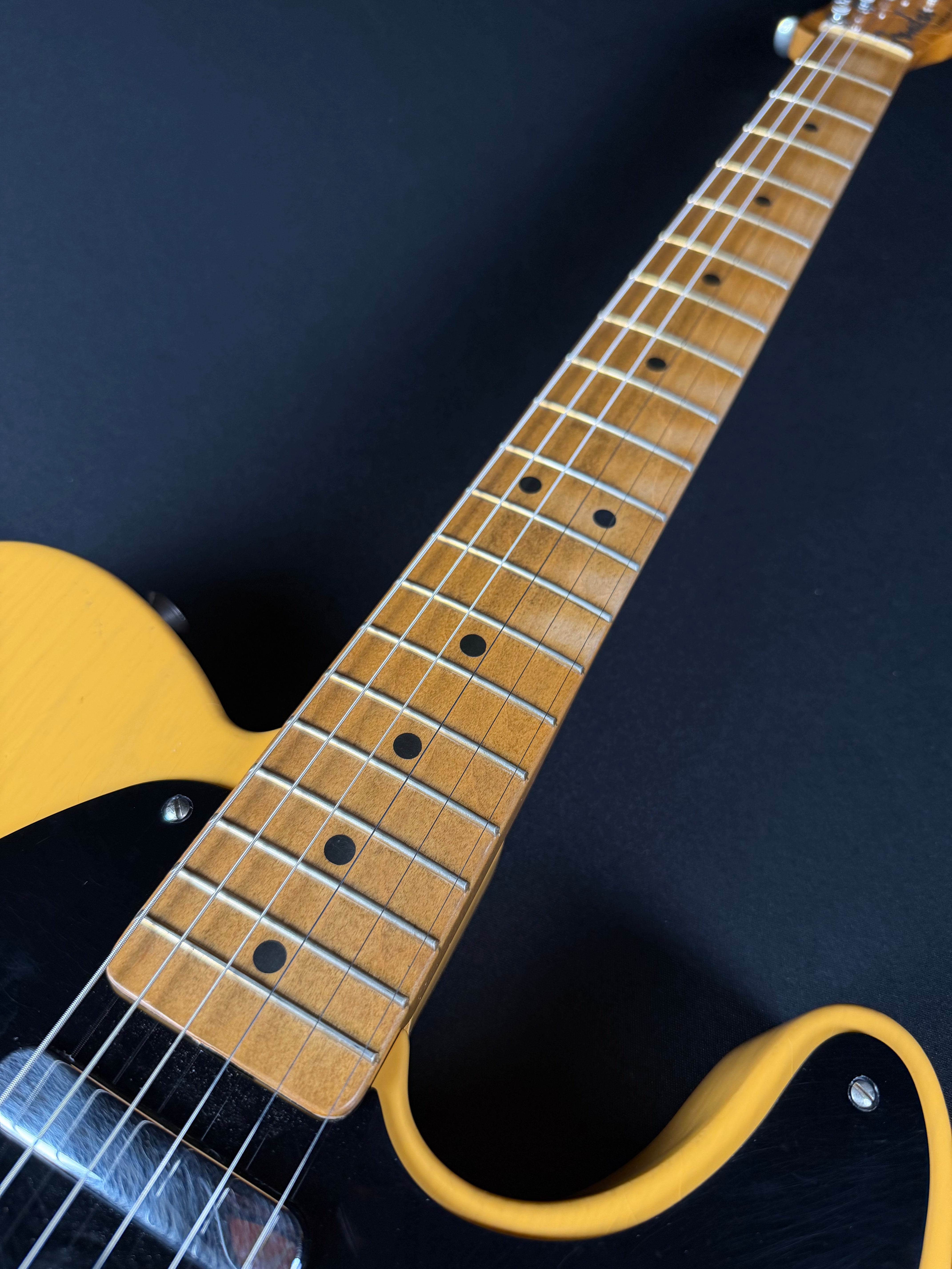 Fender 75th Anniversary Vintera Road Worn 1951 Telecaster - Butterscotch Blonde (2026) - Metronome Music Inc.