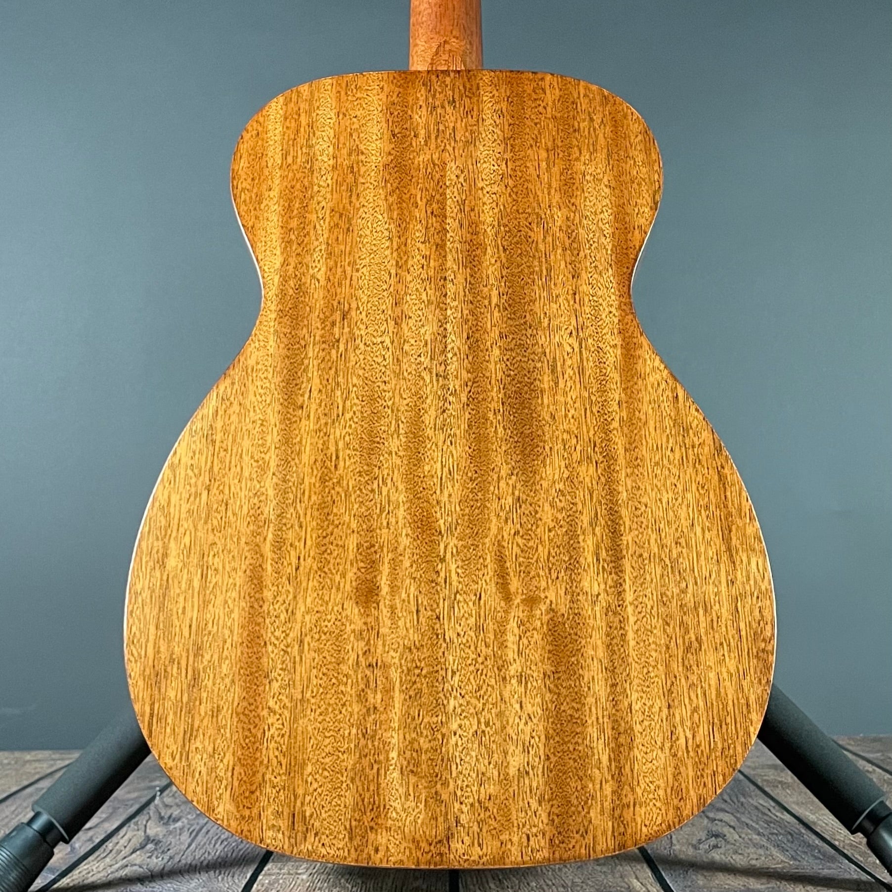 Martin 15 Series 00-15M w/Softshell Case, Mahogany - Satin - Metronome Music Inc.