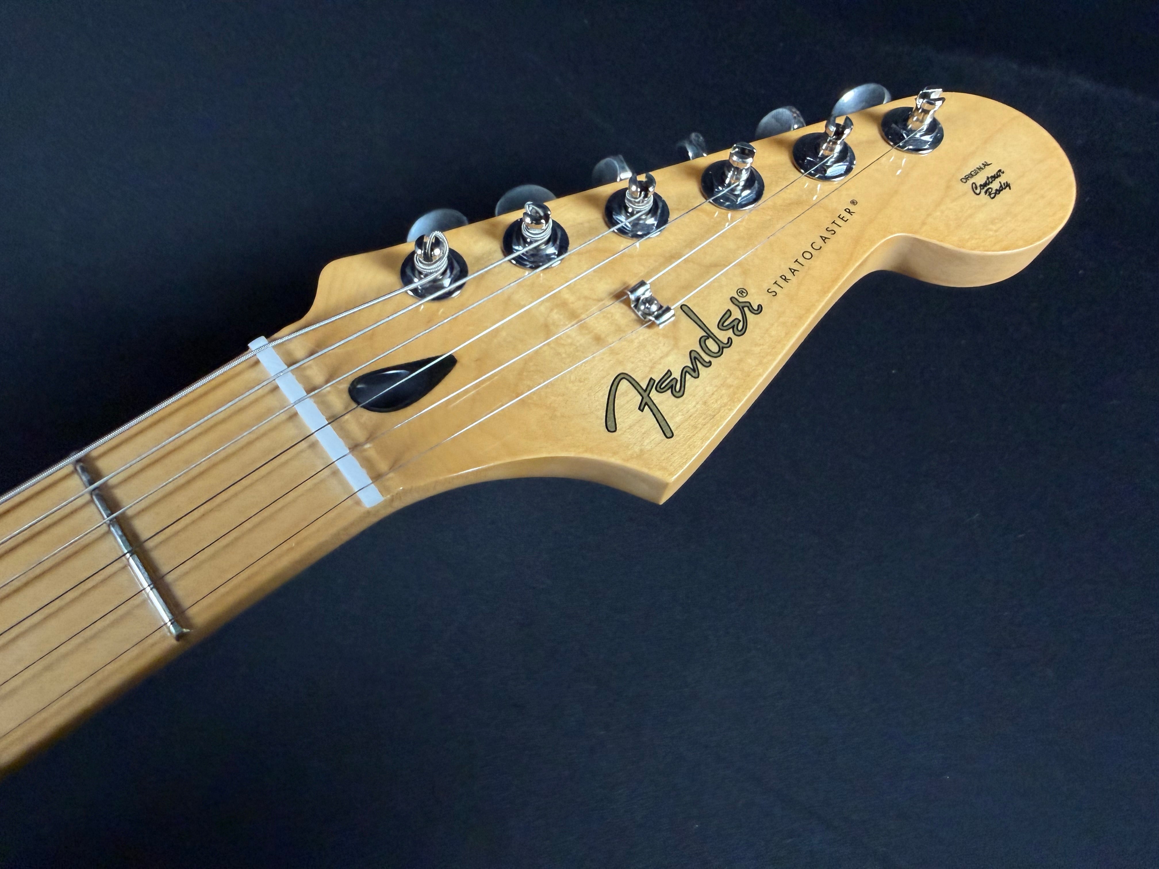 Fender Player II Stratocaster, Maple - Rallye Orange