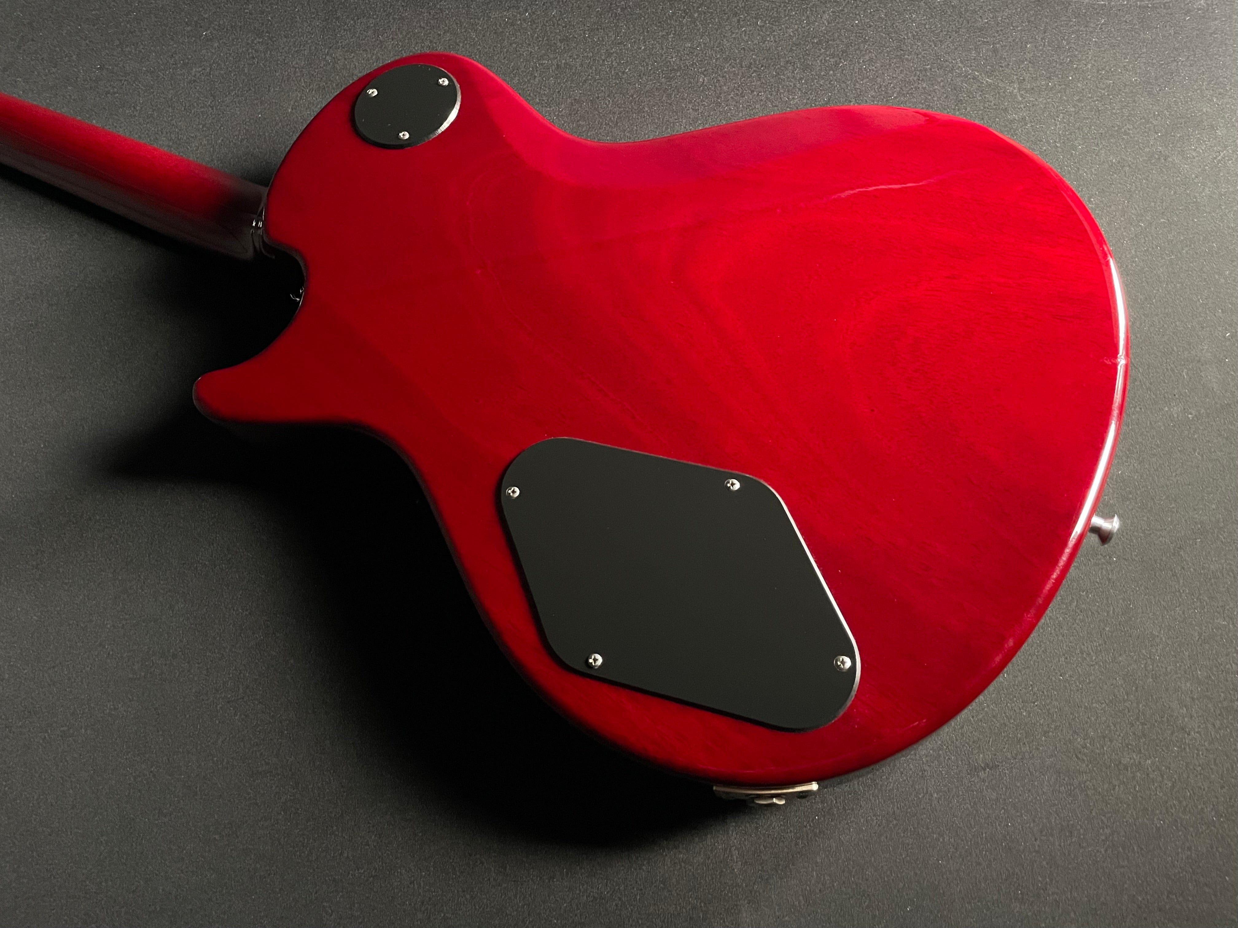 Paul Reed Smith PRS S2 Singlecut w/Gig Bag - Scarlet Red (2015) - Metronome Music Inc.