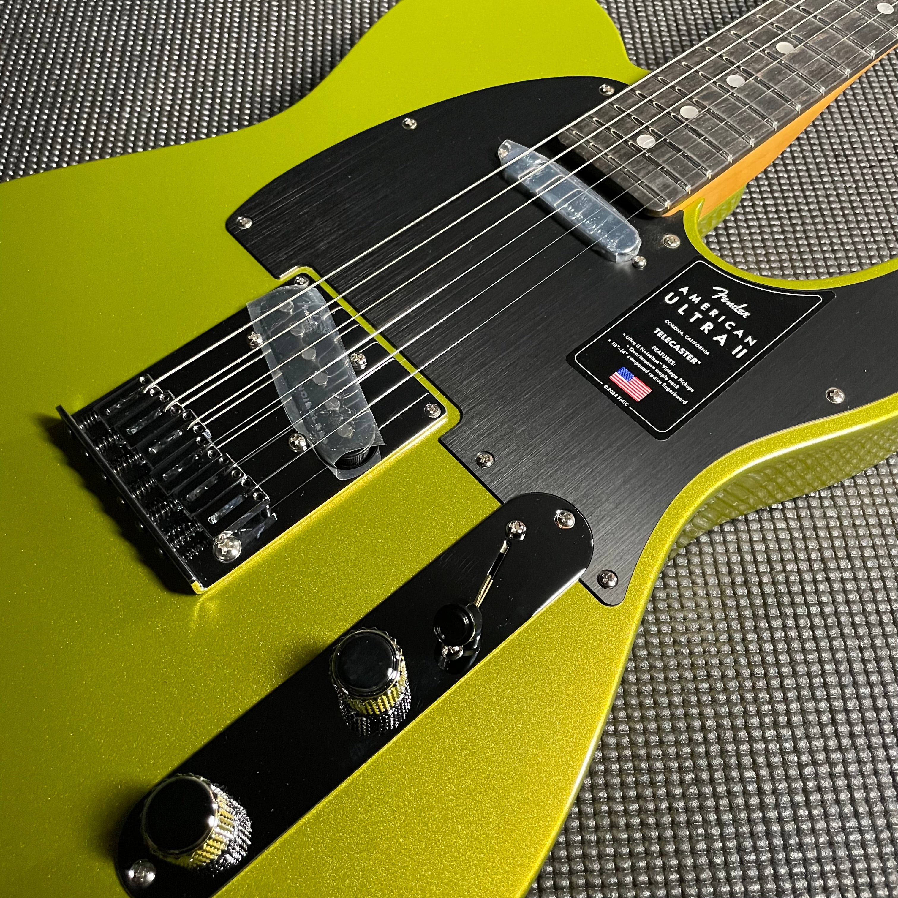 Fender American Ultra II Telecaster, Ebony - Solar Flare - Metronome Music Inc.