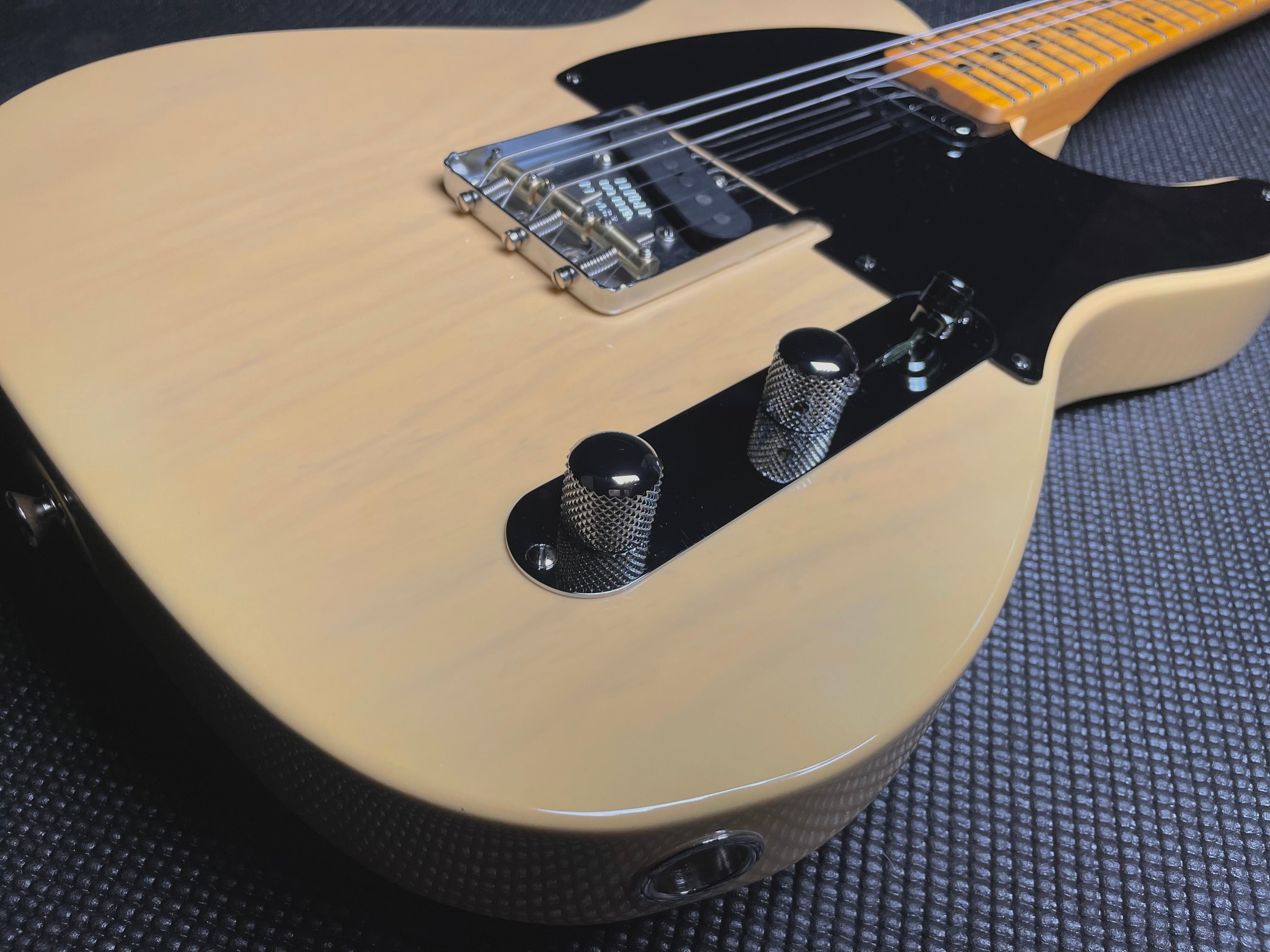 Fender Custom Shop '51 Nocaster, NOS - Aged Nocaster Blonde (2025) - Metronome Music Inc.