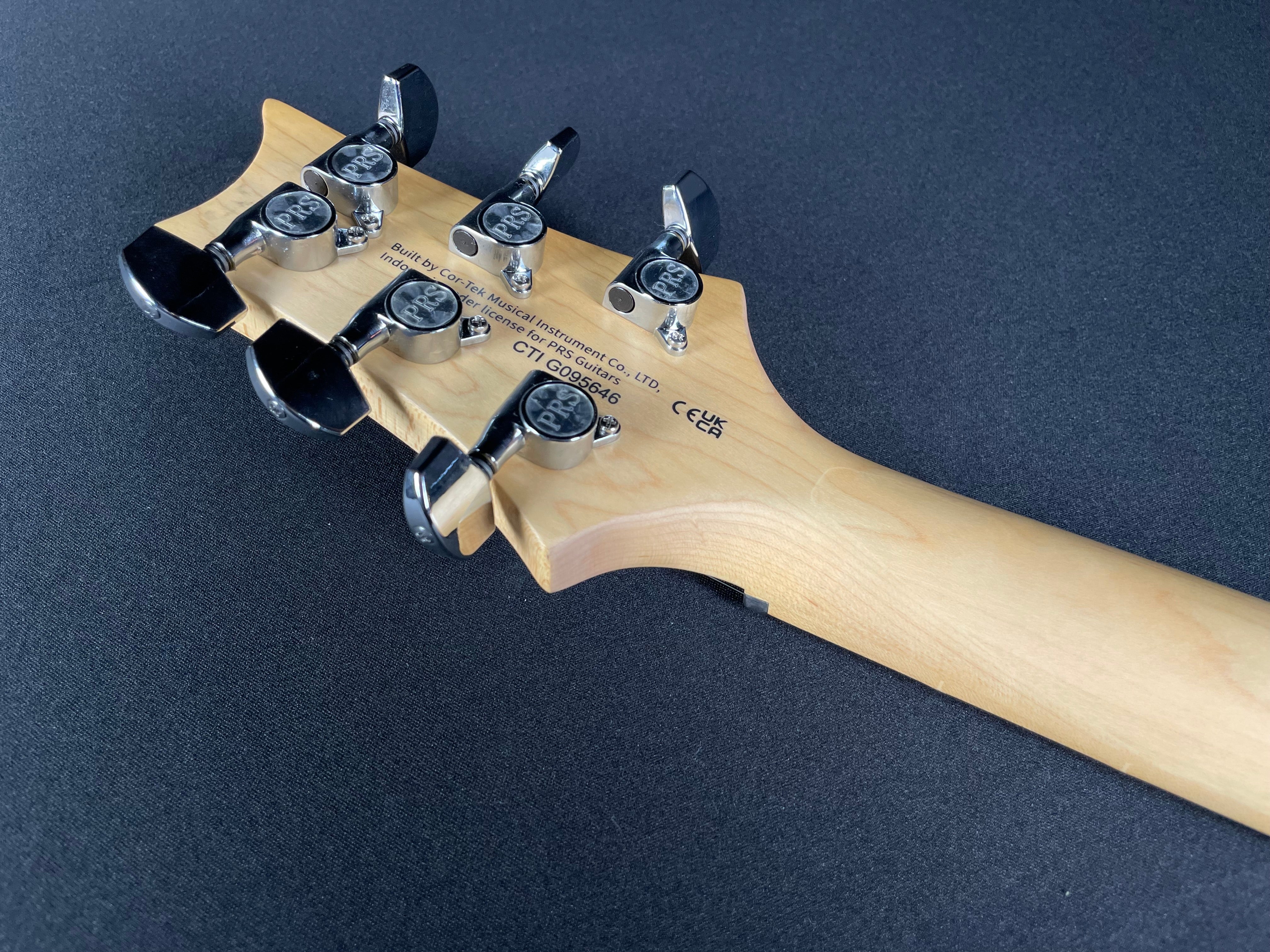 PRS SE NF3 Maple Neck w/Gig Bag - Metallic Orange