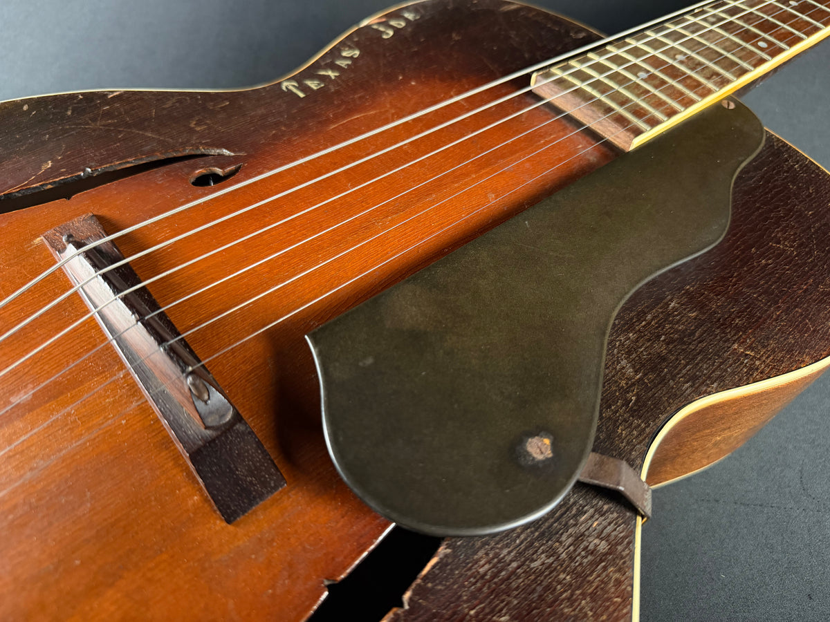 May Belle Model 84 Archtop Acoustic w/Gig Bag (1930s)