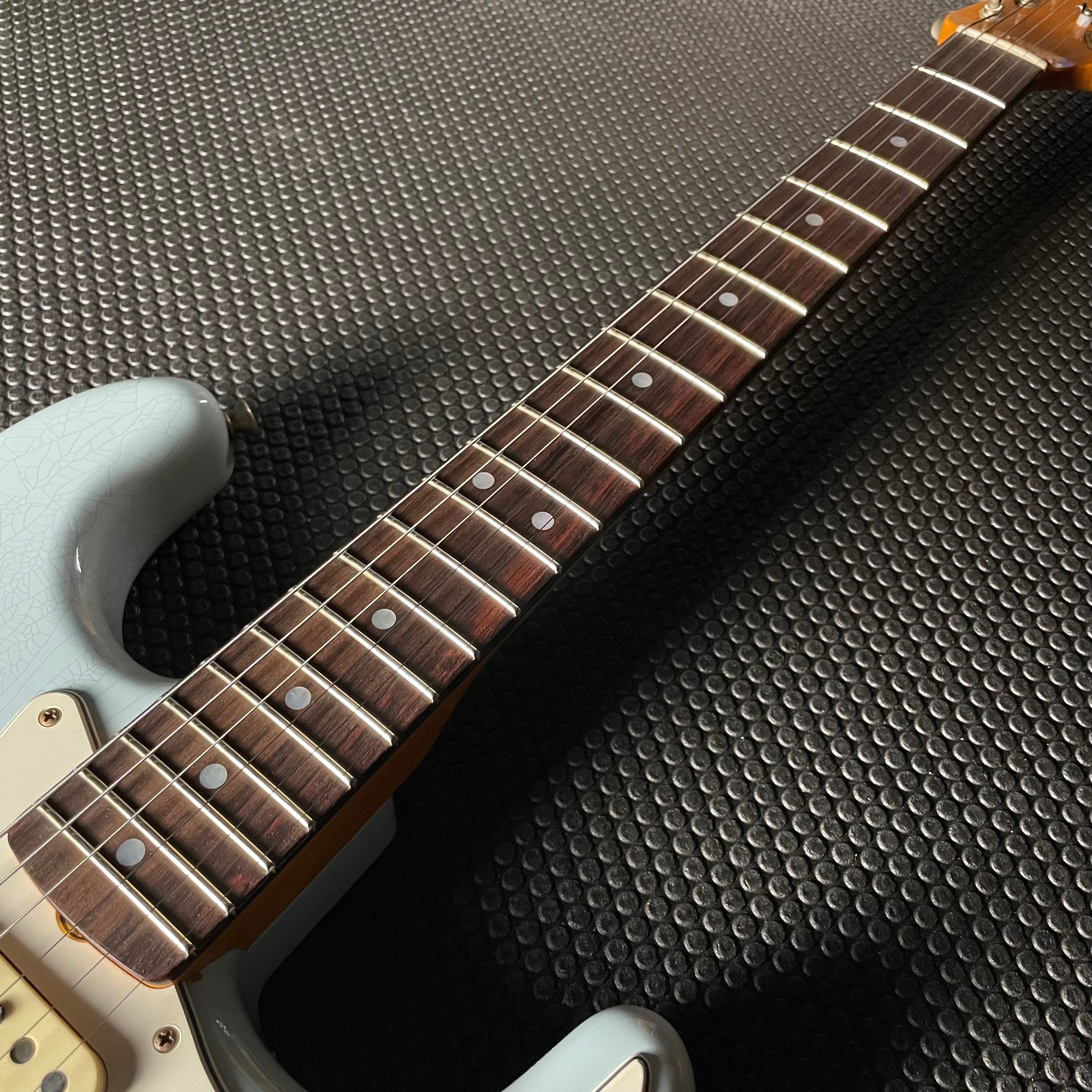 Fender Custom Shop LTD 1964 Stratocaster, Journeyman- Aged Sonic Blue
