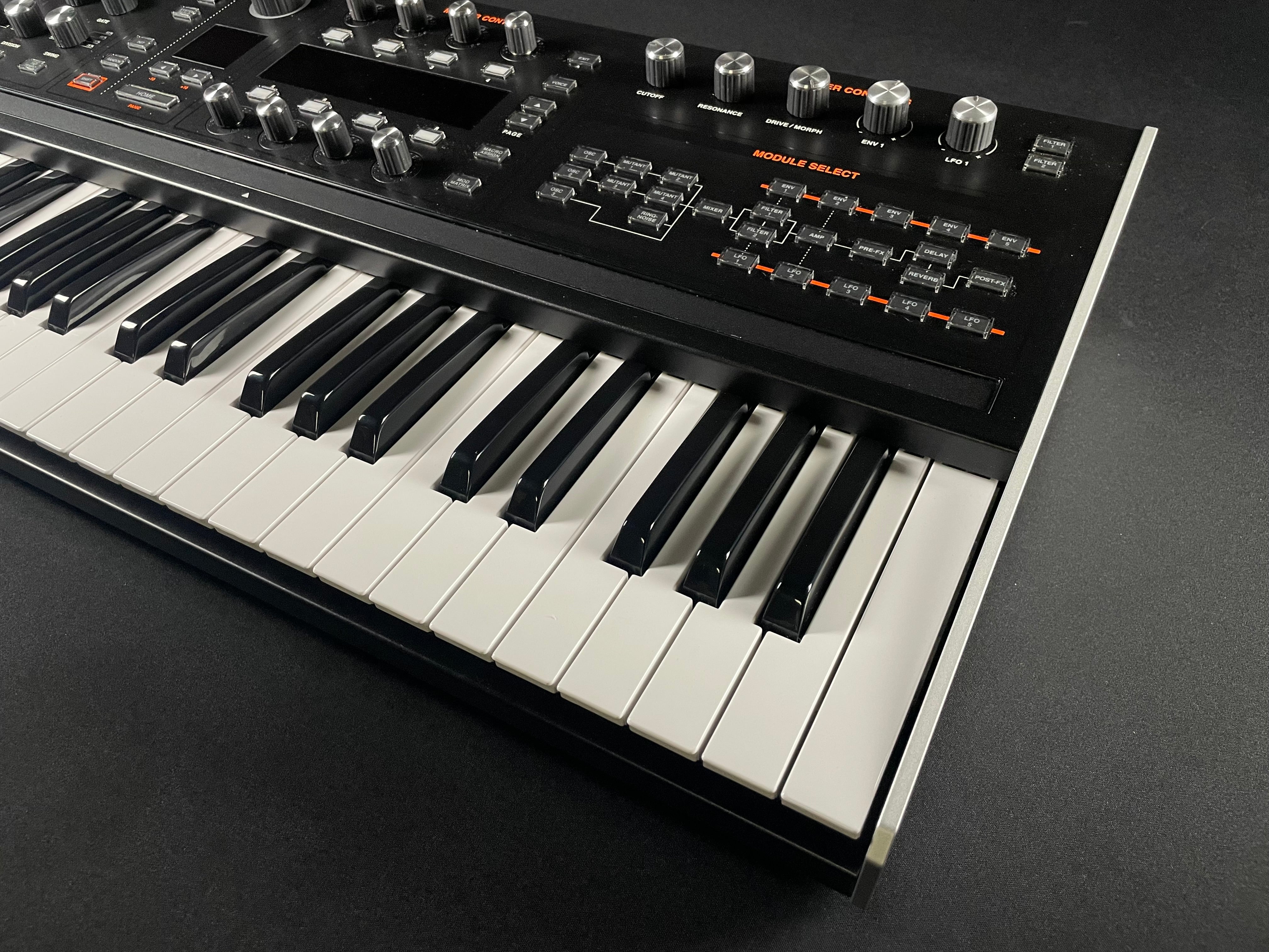 ASM Hydrasynth 49-Key Polyphonic Synthesizer (Used)
