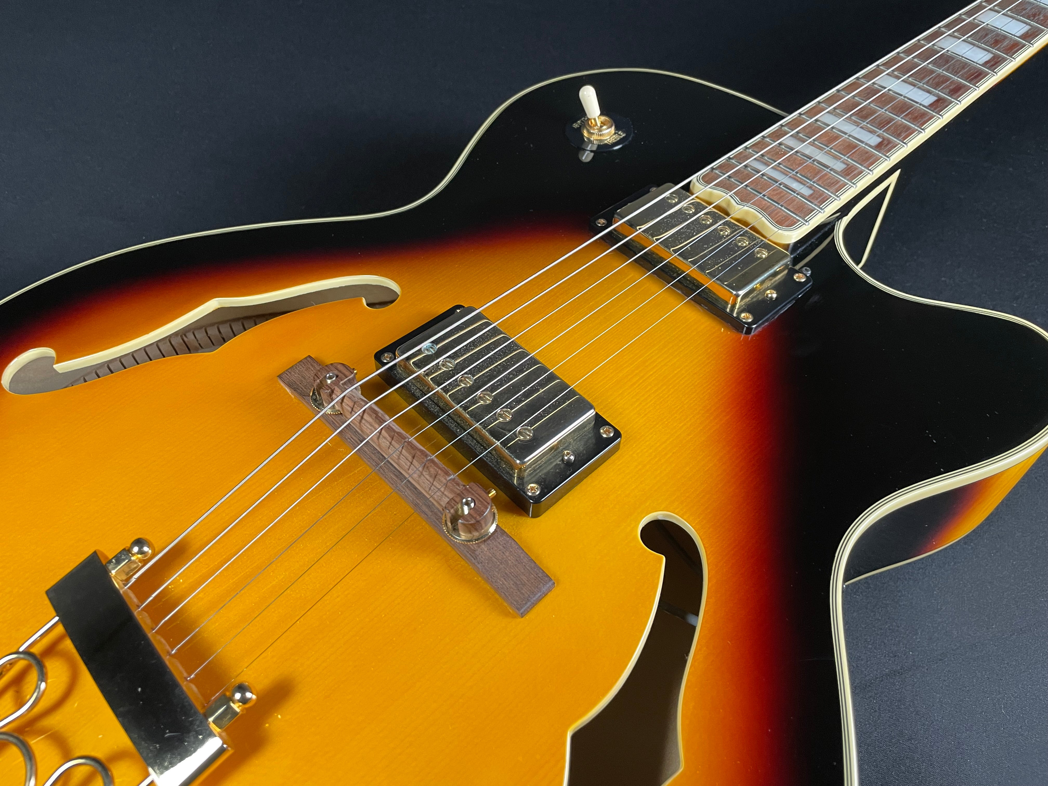 Epiphone Joe Pass Emperor-II PRO (2021) - Metronome Music Inc.