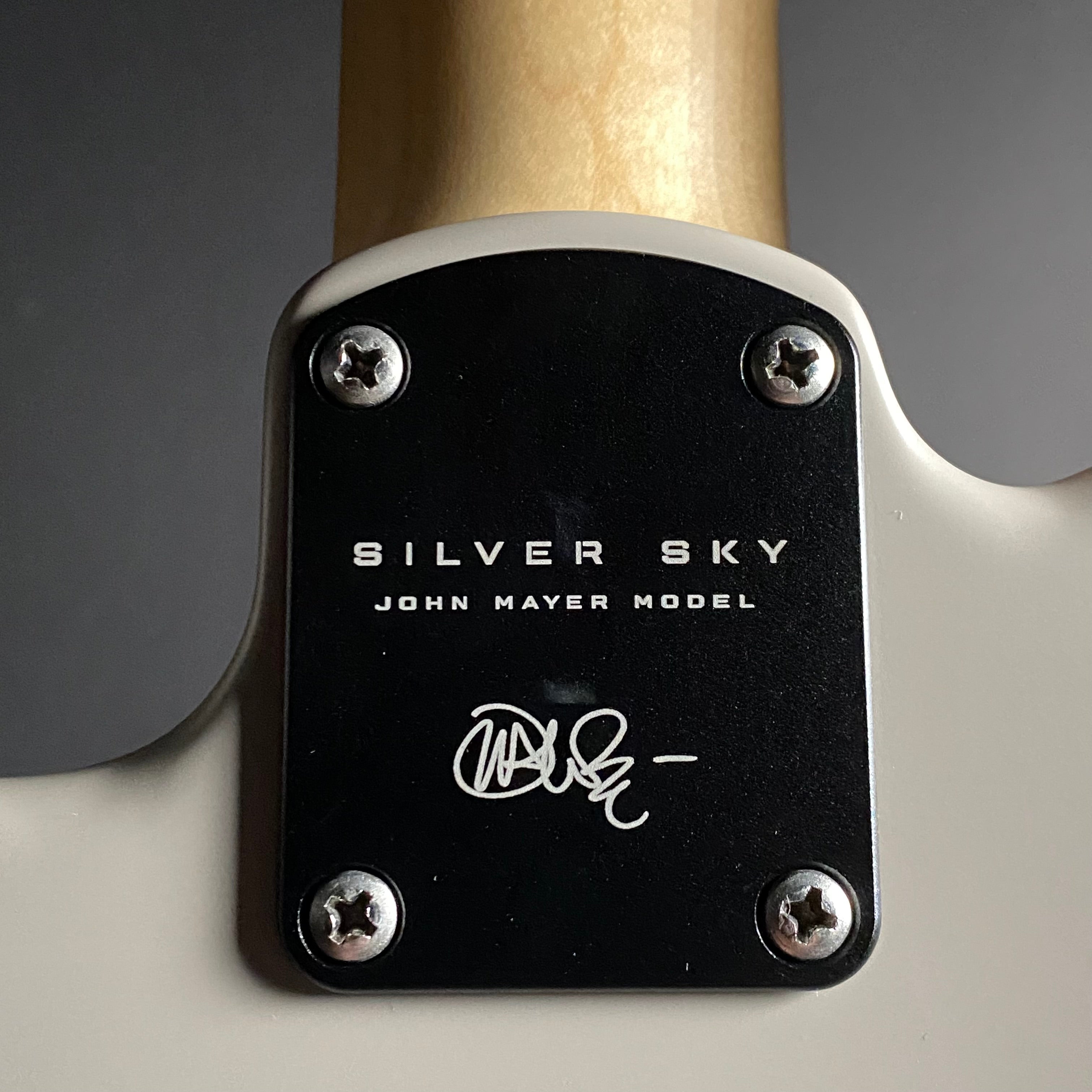 Paul Reed Smith, PRS Silver Sky, Maple- Moc Sand (SALE)