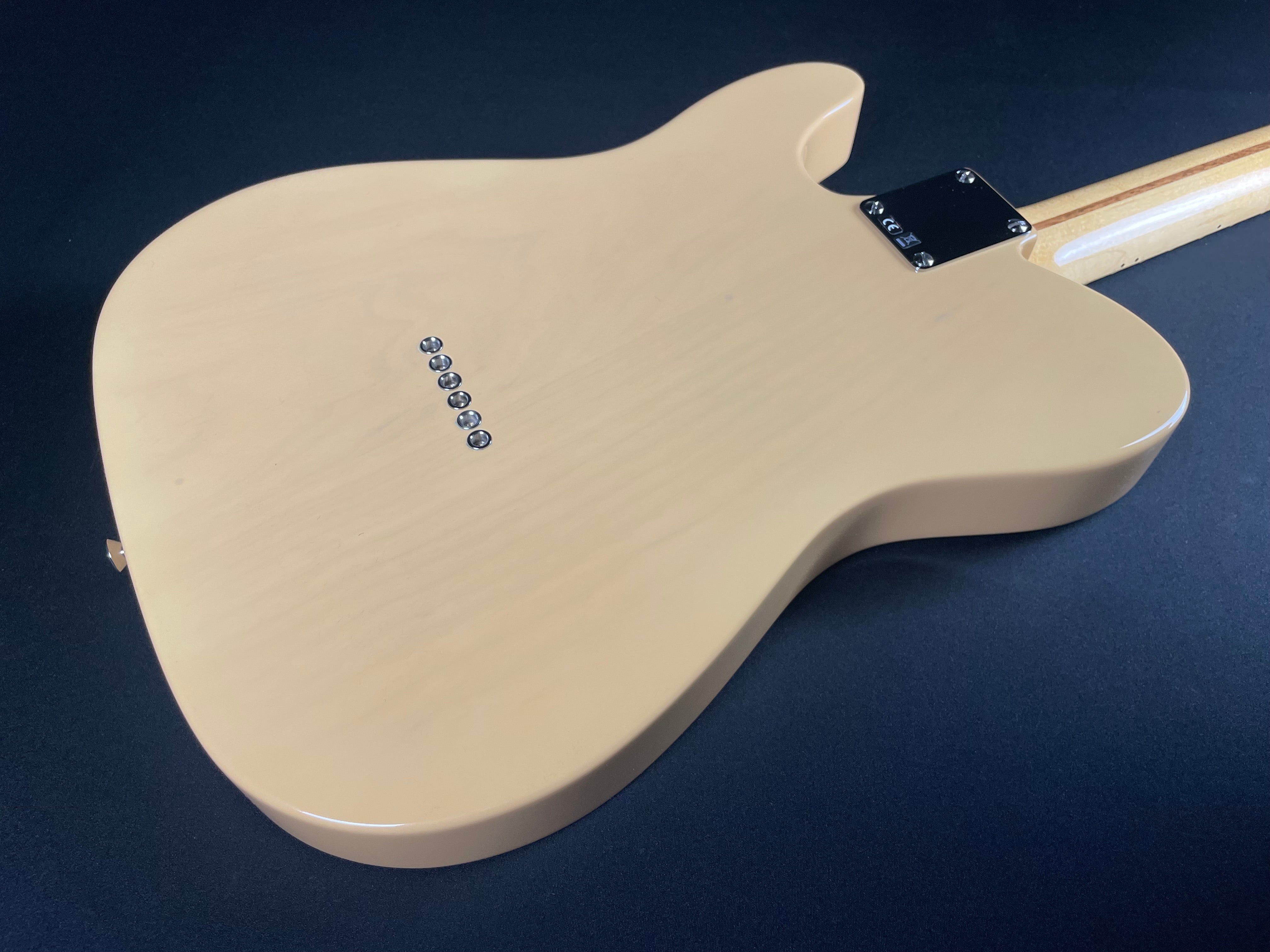 Fender Custom Shop 1951 Nocaster NOS - Nocaster Blonde (2025) - Metronome Music Inc.