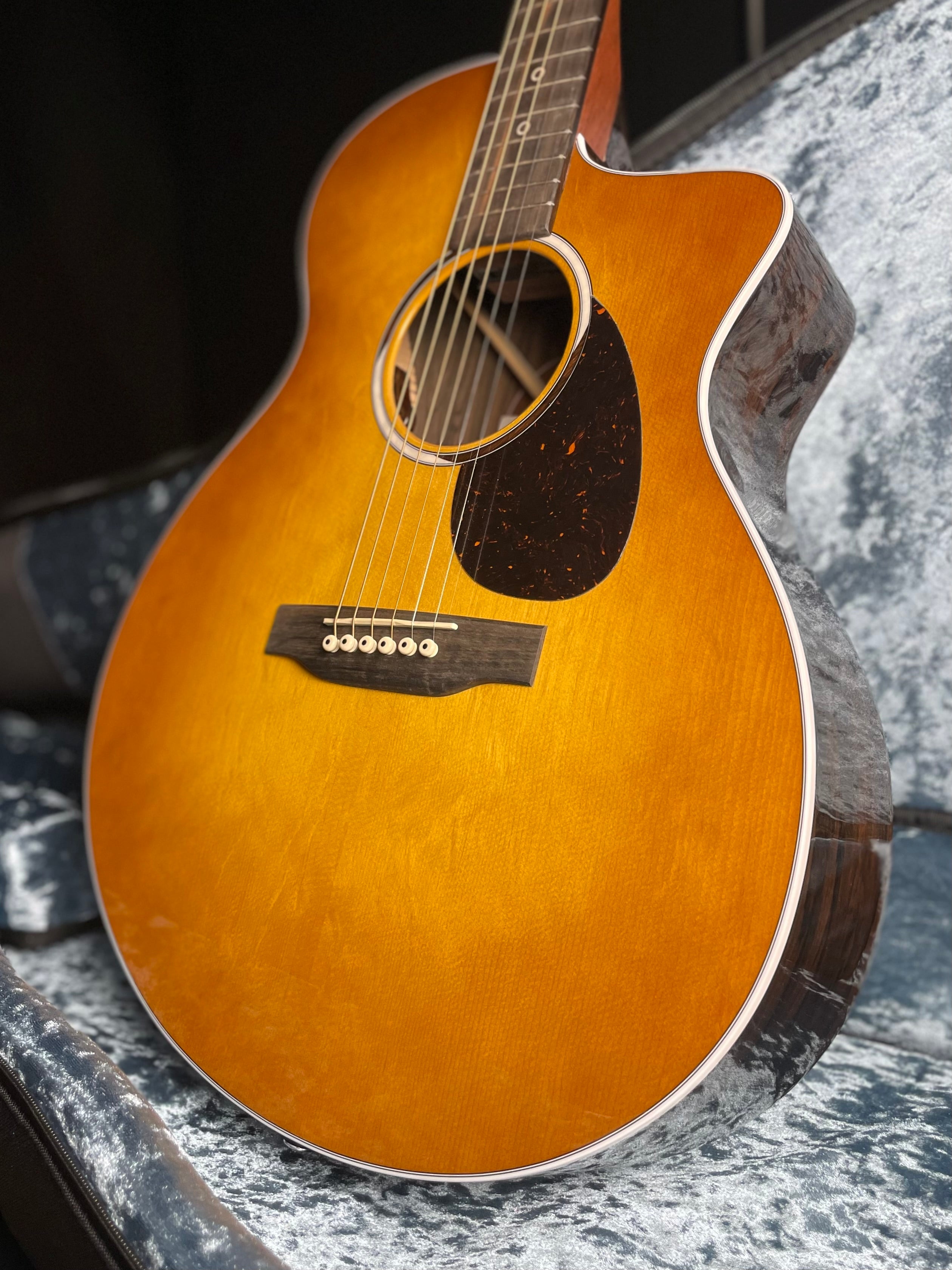 Martin SC-13E Special Burst Acoustic-Electric w/Soft Case
