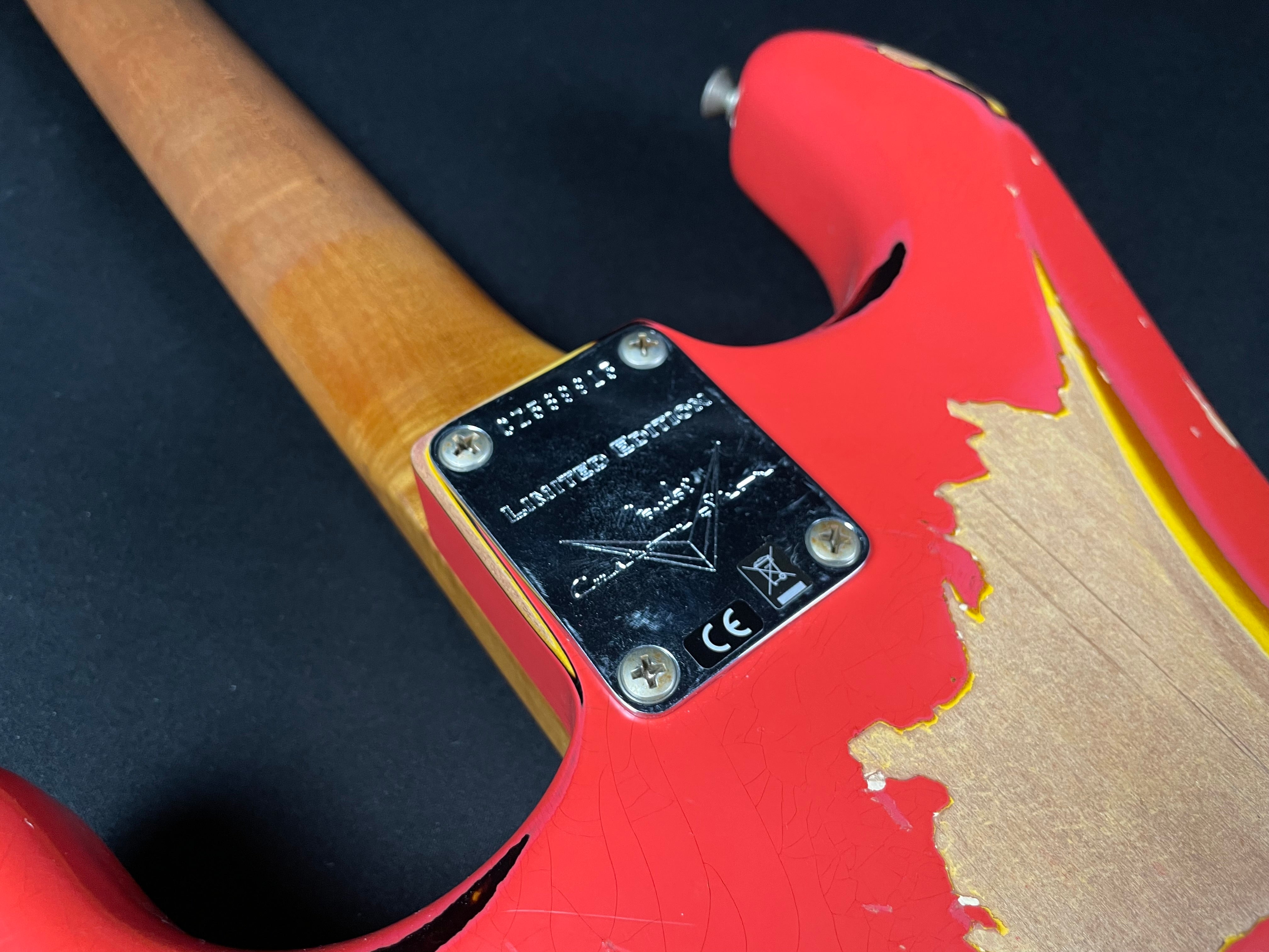 Fender Custom Shop Limited Edition '61 Stratocaster Heavy Relic- Aged Fiesta Red over 3TSB
