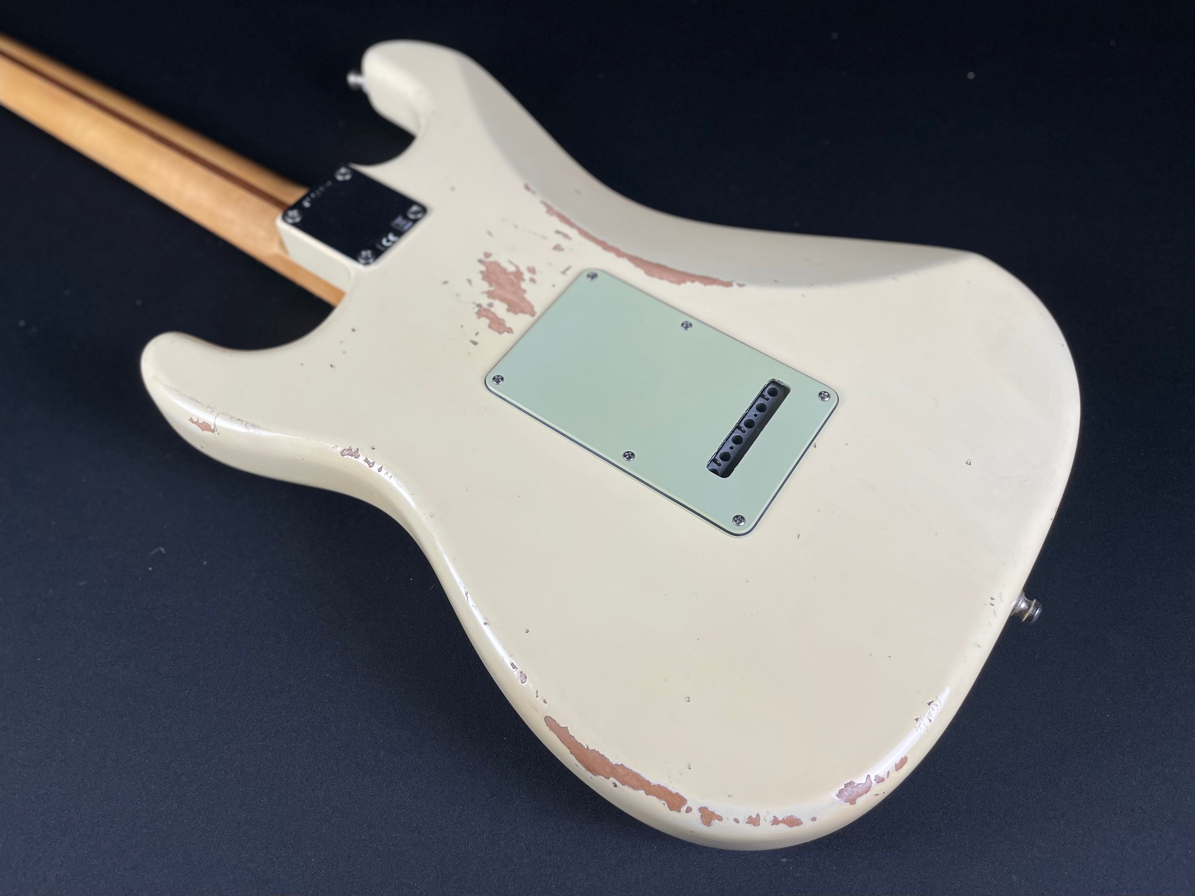 Fender Custom Shop Custom Deluxe HSS S-1 Stratocaster, Relic - Vintage White (2025)