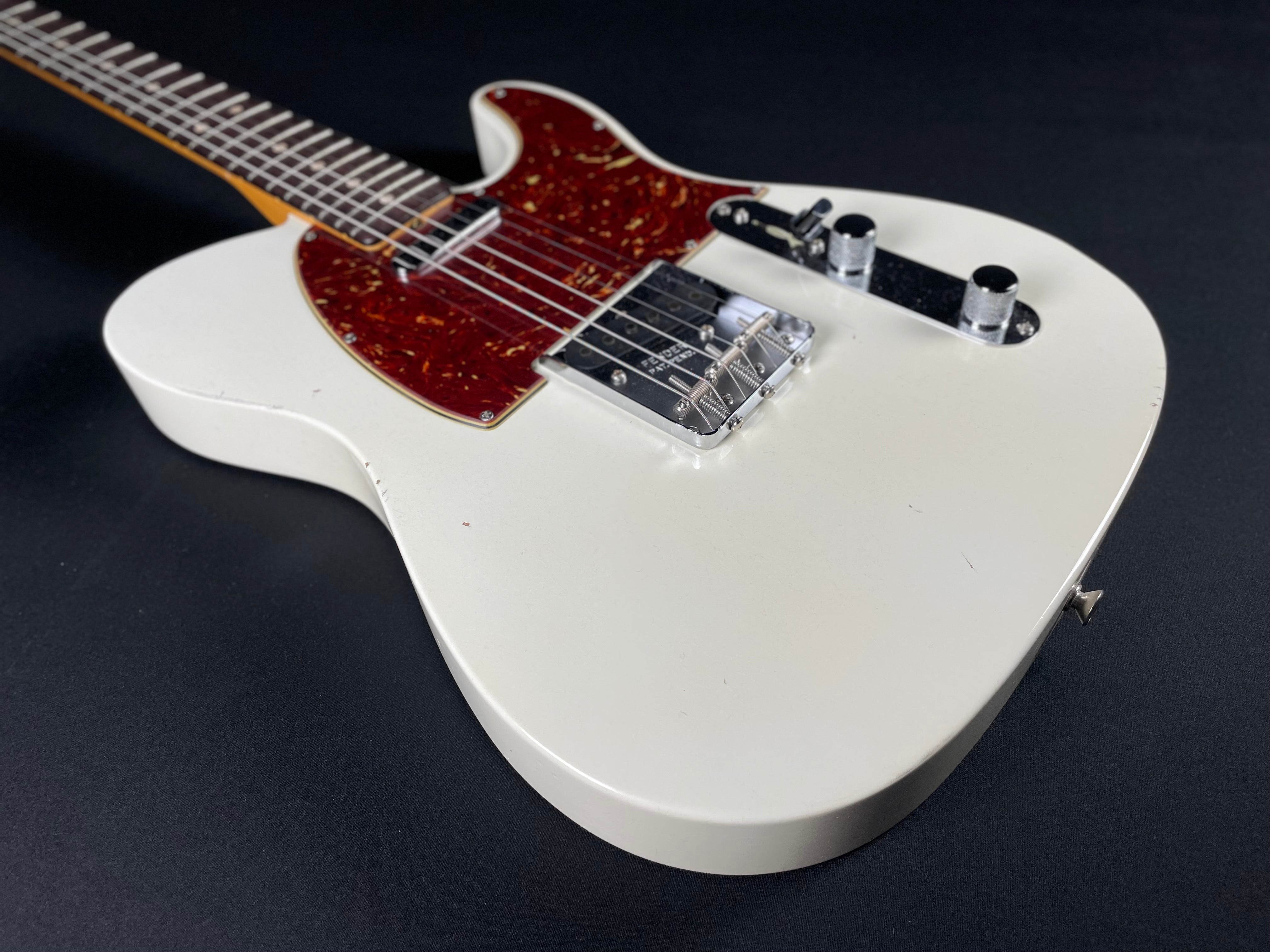 Fender Custom Shop 1963 Telecaster Journeyman - Aged Olympic White (2025) - Metronome Music Inc.