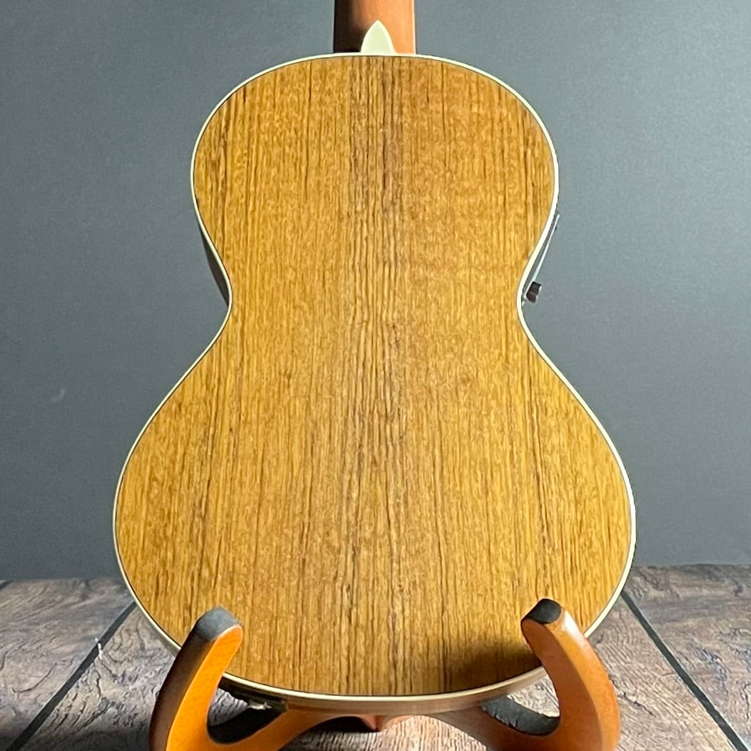 Fender Rincon Tenor Ukulele, Walnut Fingerboard- Aged Cognac Burst - Metronome Music Inc.
