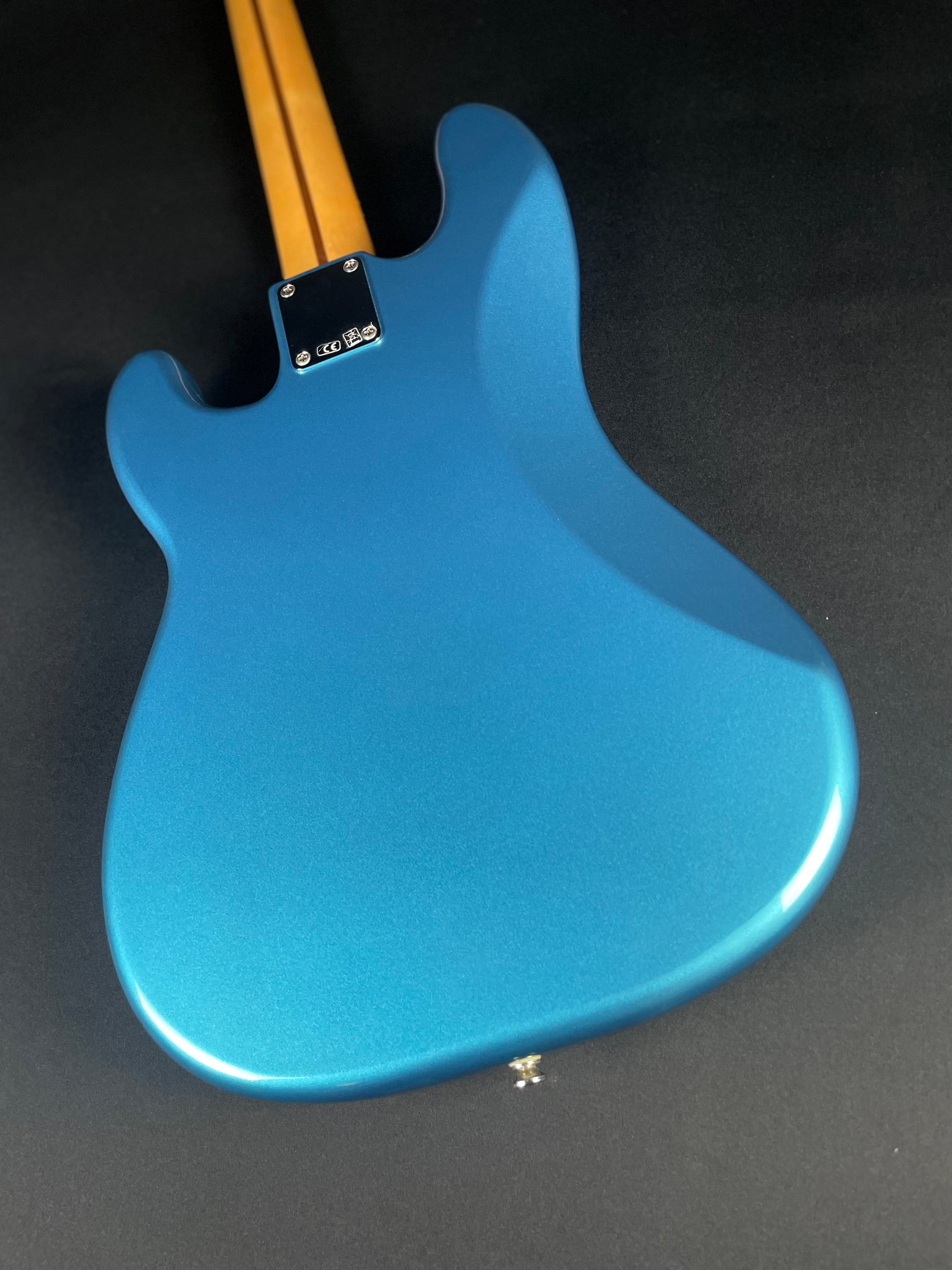 Fender Standard Precision Bass, MIM - Lake Placid Blue (2018)