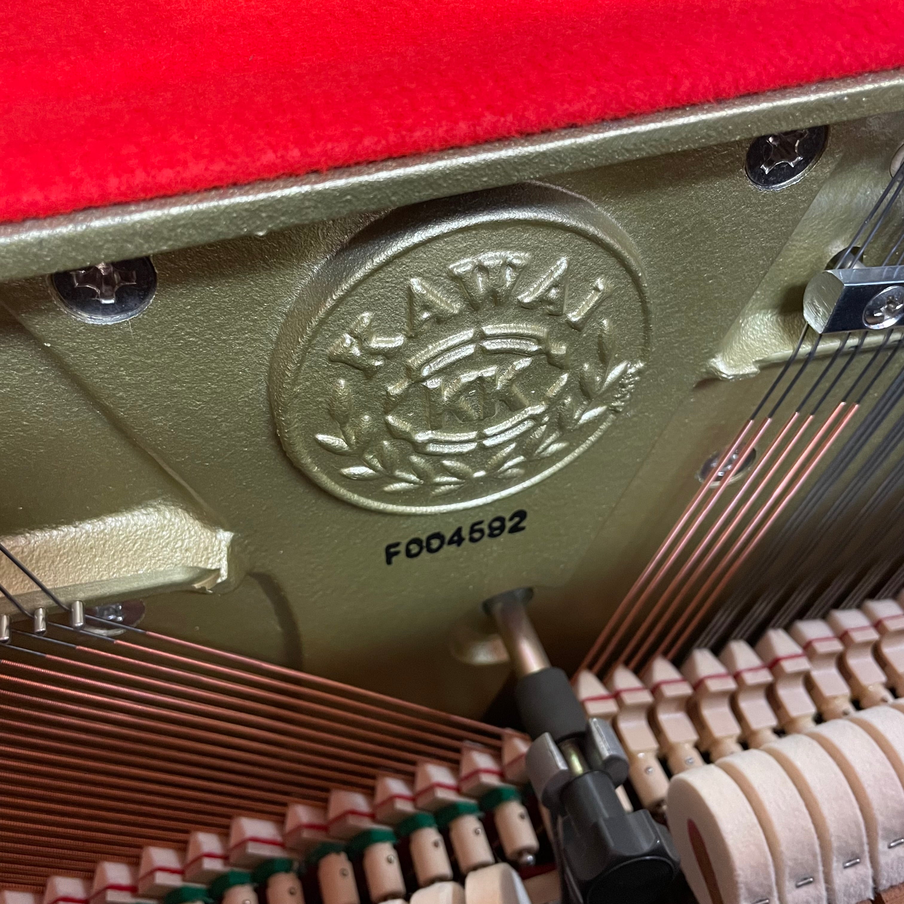Kawai VT-118 Professional Upright Piano (Used) - Metronome Music Inc.