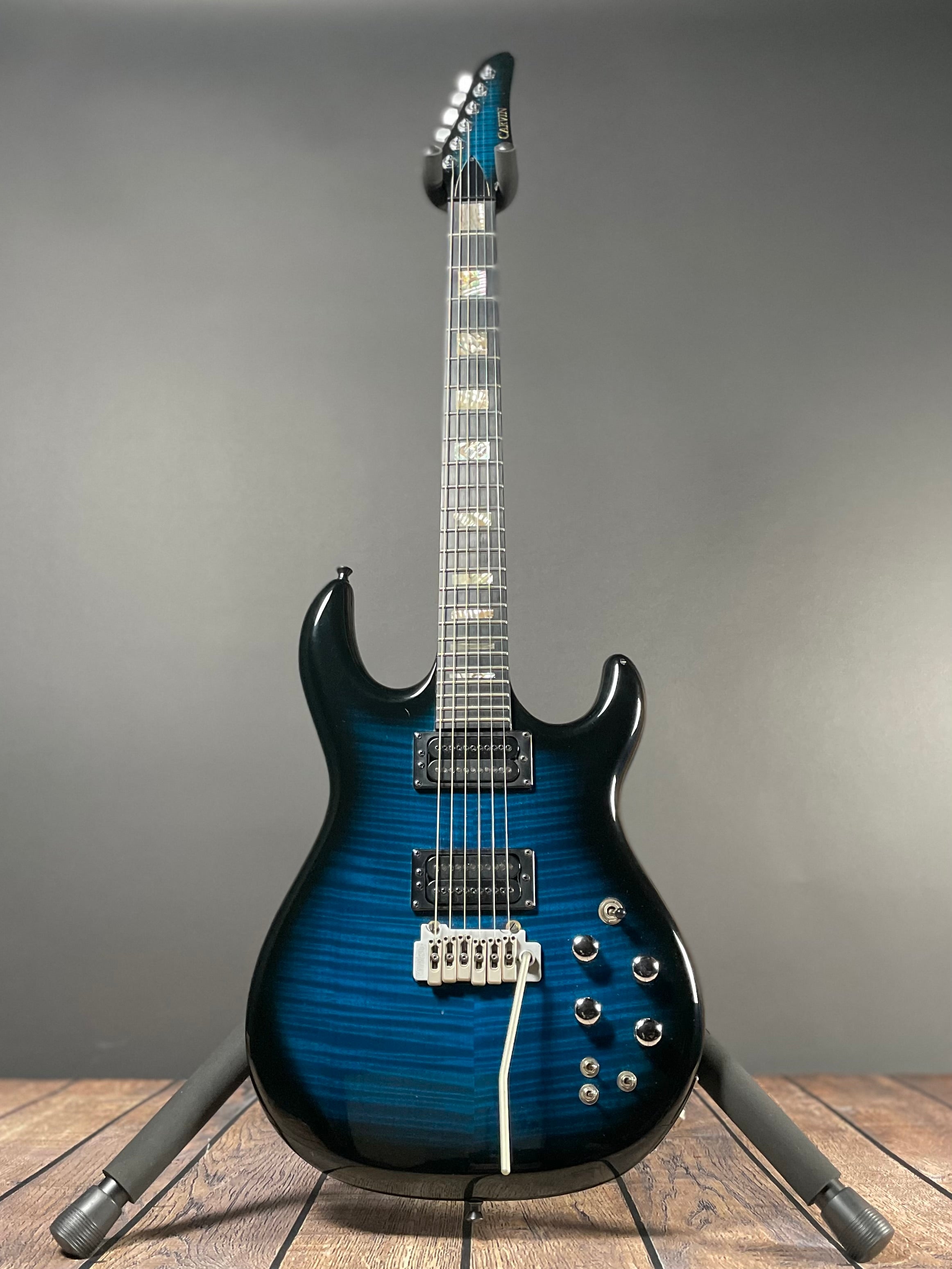 Carvin DC-400T w/Original Case - Blue Burst (2000s) - Metronome Music Inc.
