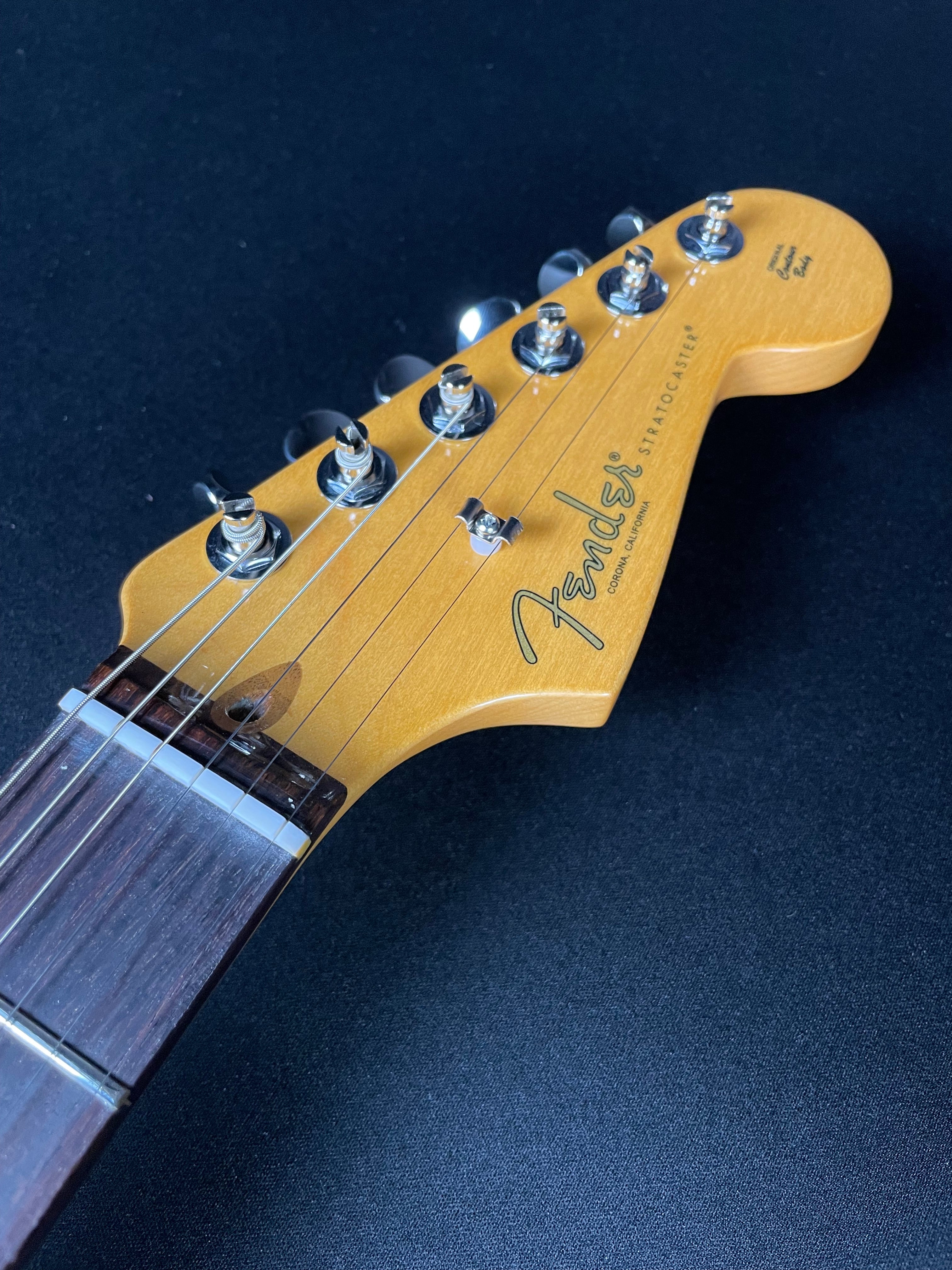 Fender American Professional Classic Stratocaster - HSS, Faded Sherwood Green Metallic
