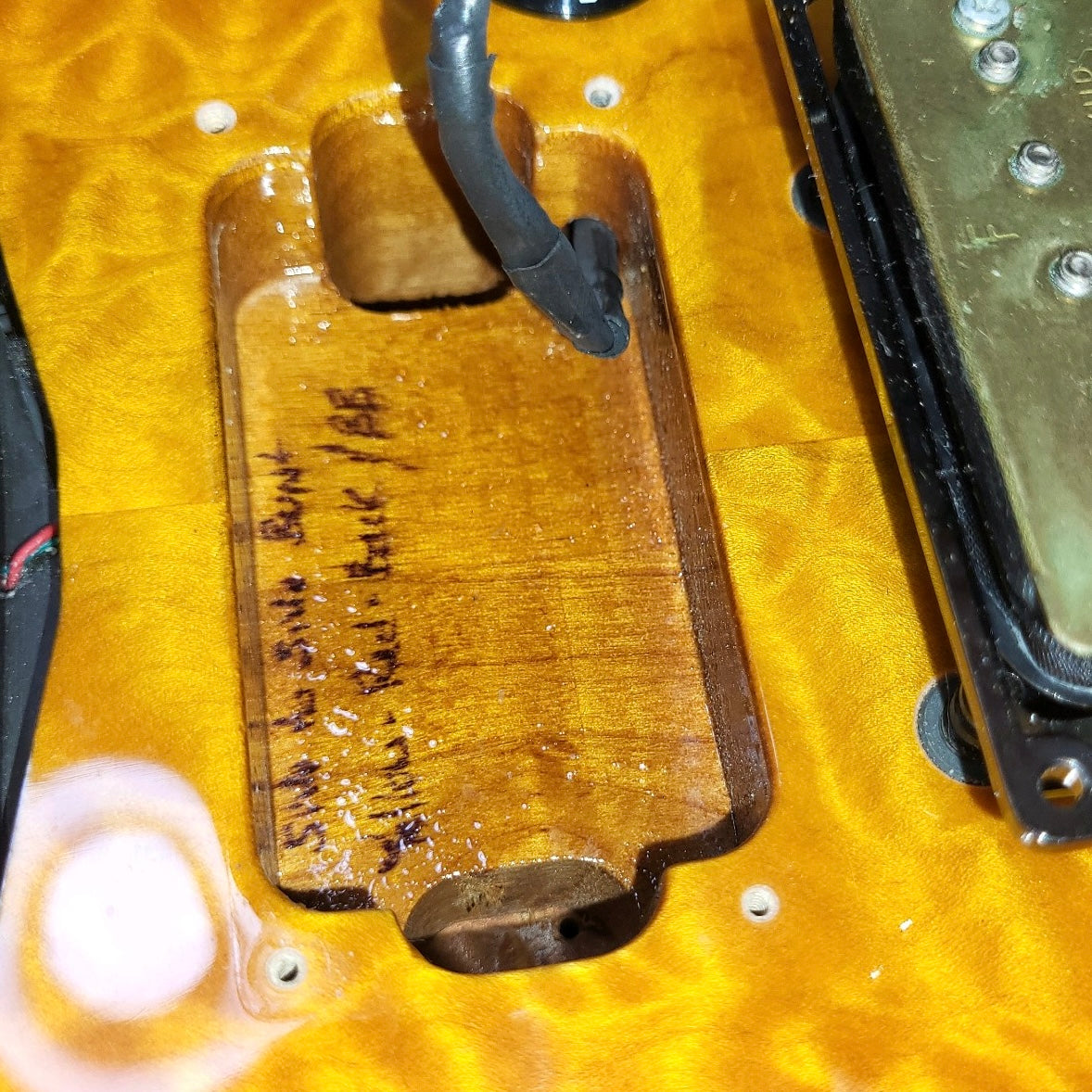 Warmoth Partscaster HSS w/ Sustainiac, Roasted Flame Maple- Quilt Top