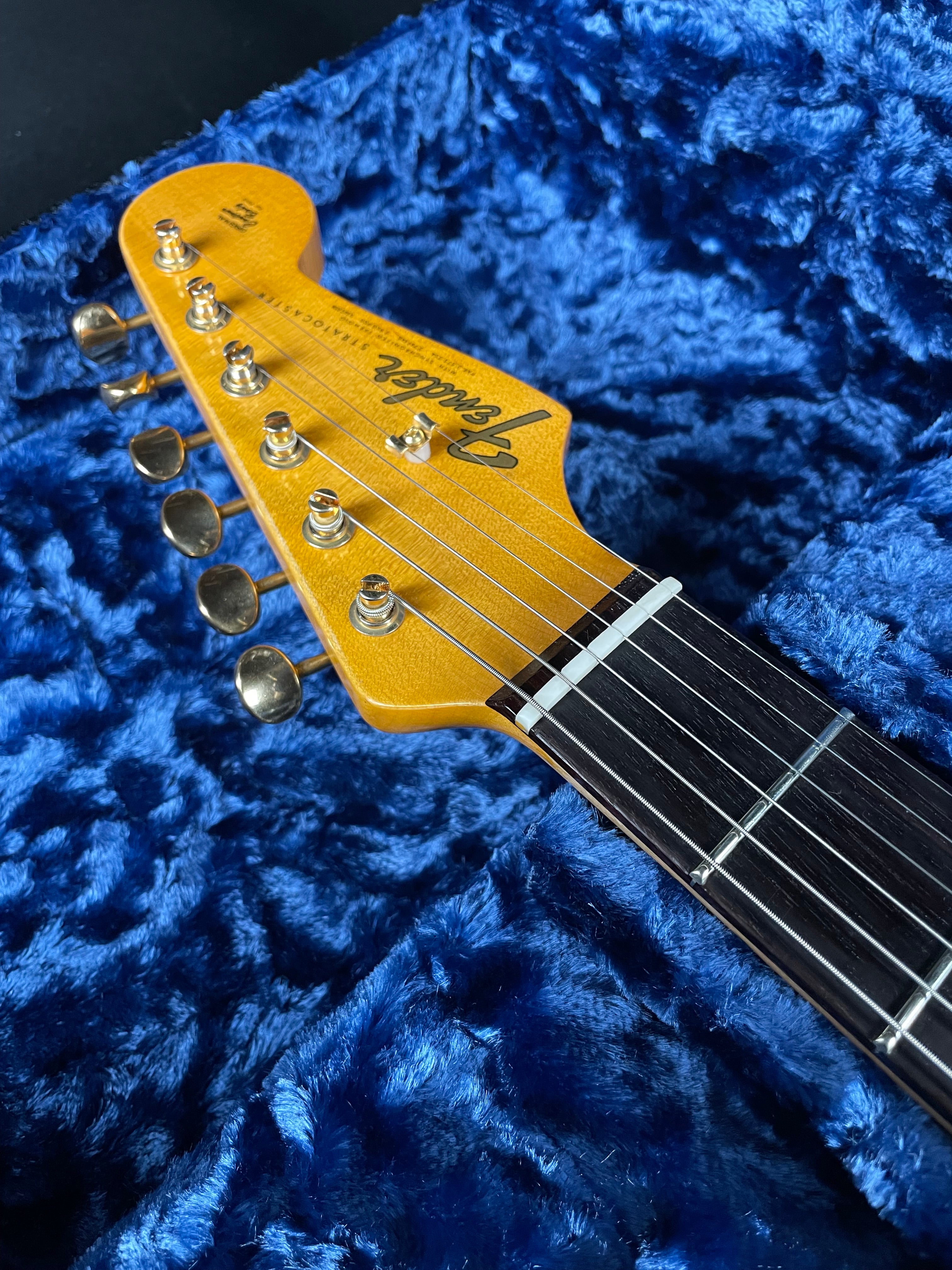 Fender Custom Shop LTD 1965 Dual-Mag Stratocaster - Aged Sage Green Metallic