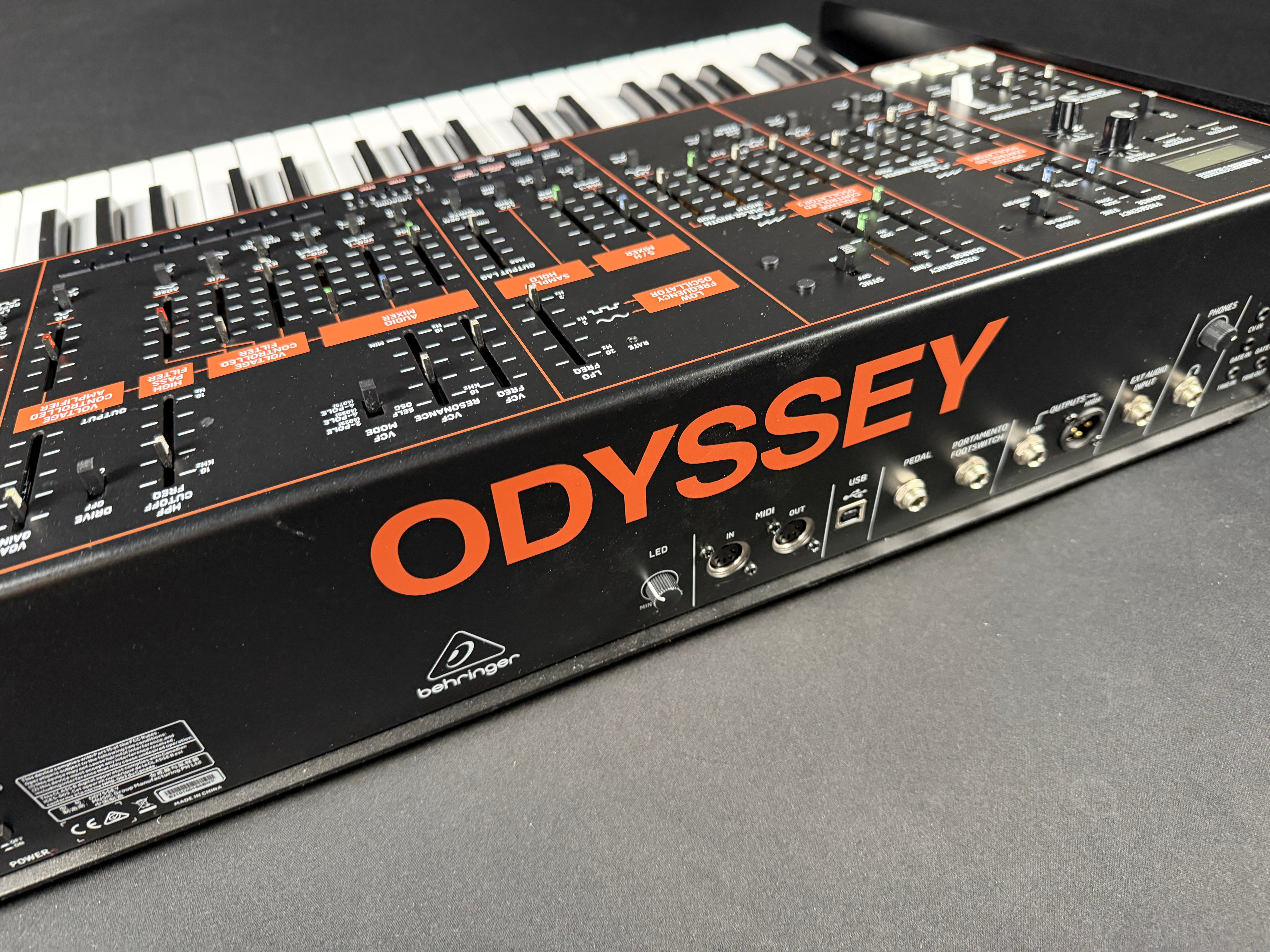 Behringer ODYSSEY Analog Synthesizer with 37 Full-Size Keys (Used)