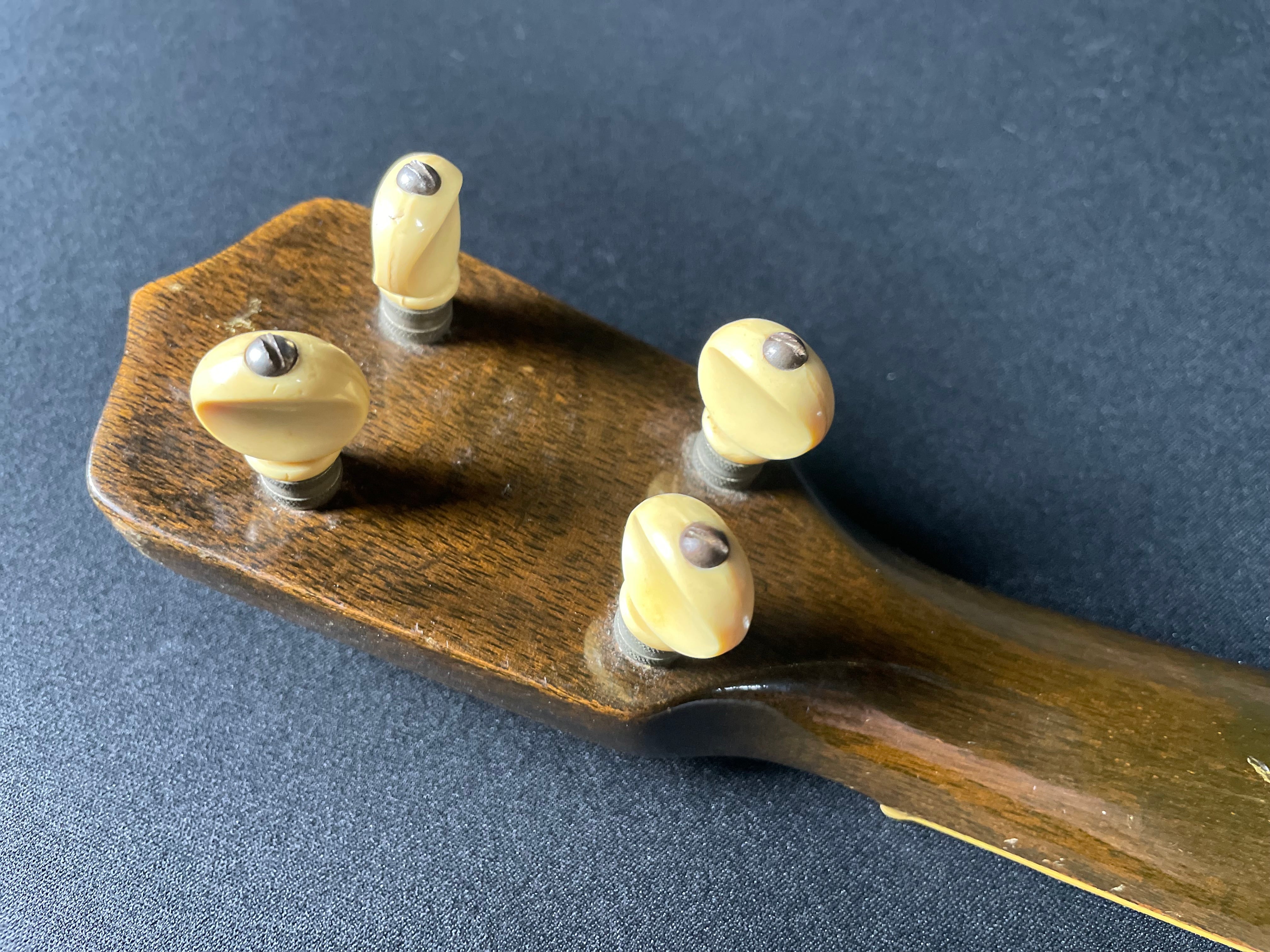 Gibson Soprano Uke Style 3 w/HSC (1950s)