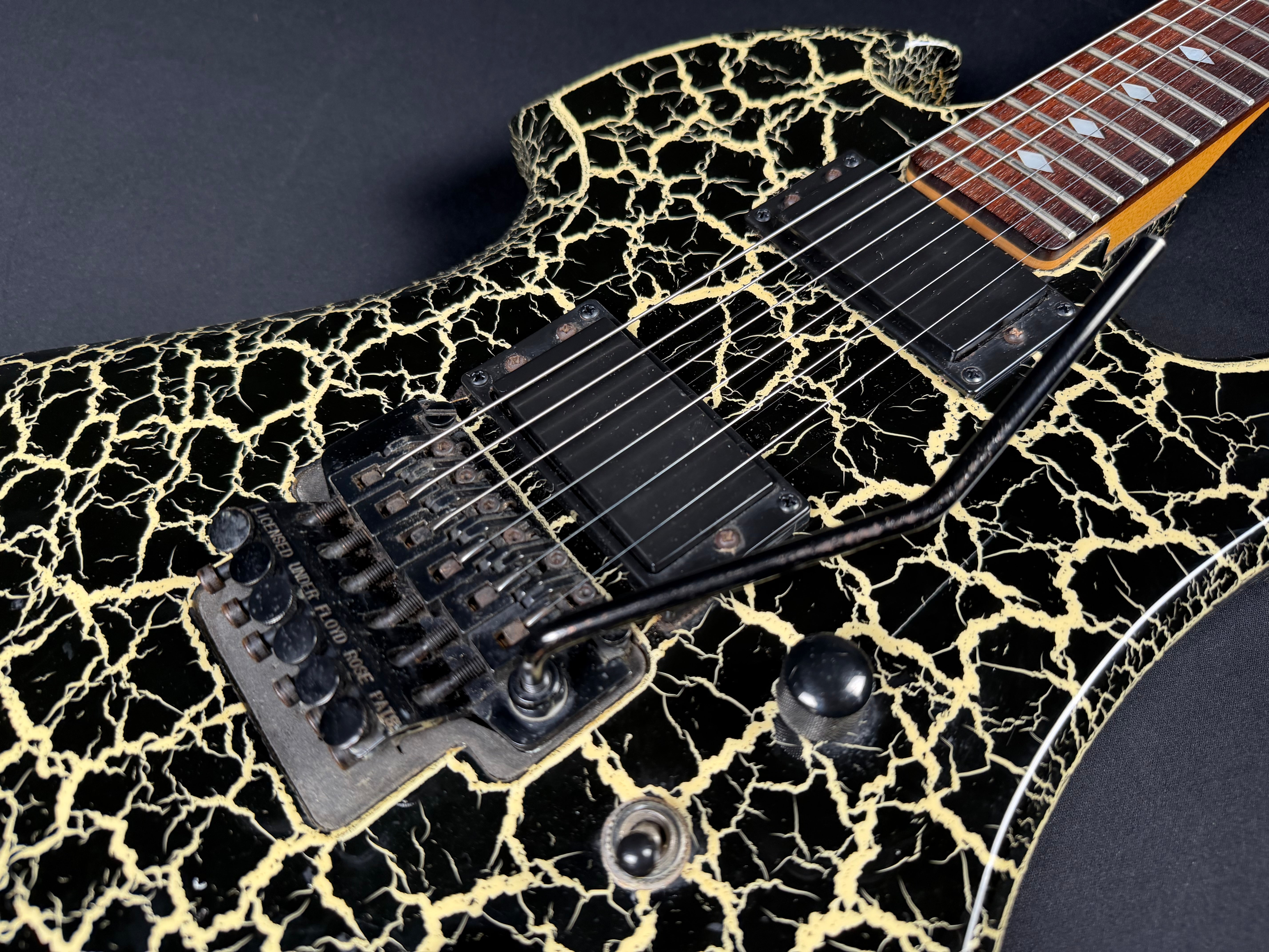 B.C. Rich NJ Series Mockingbird Crackle (1988-1991)