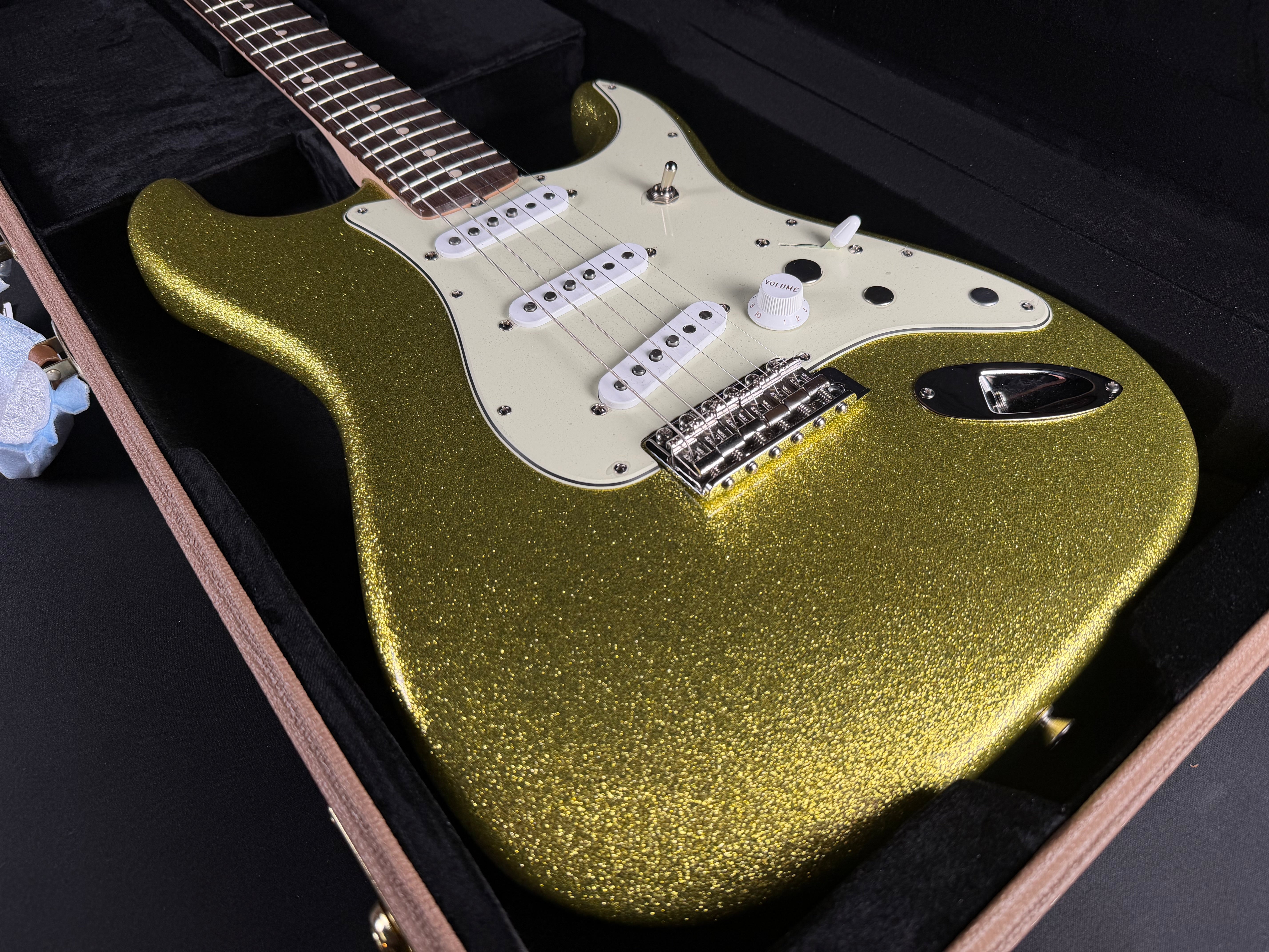 Fender Custom Shop Dick Dale Stratocaster - Chartreuse Sparkle