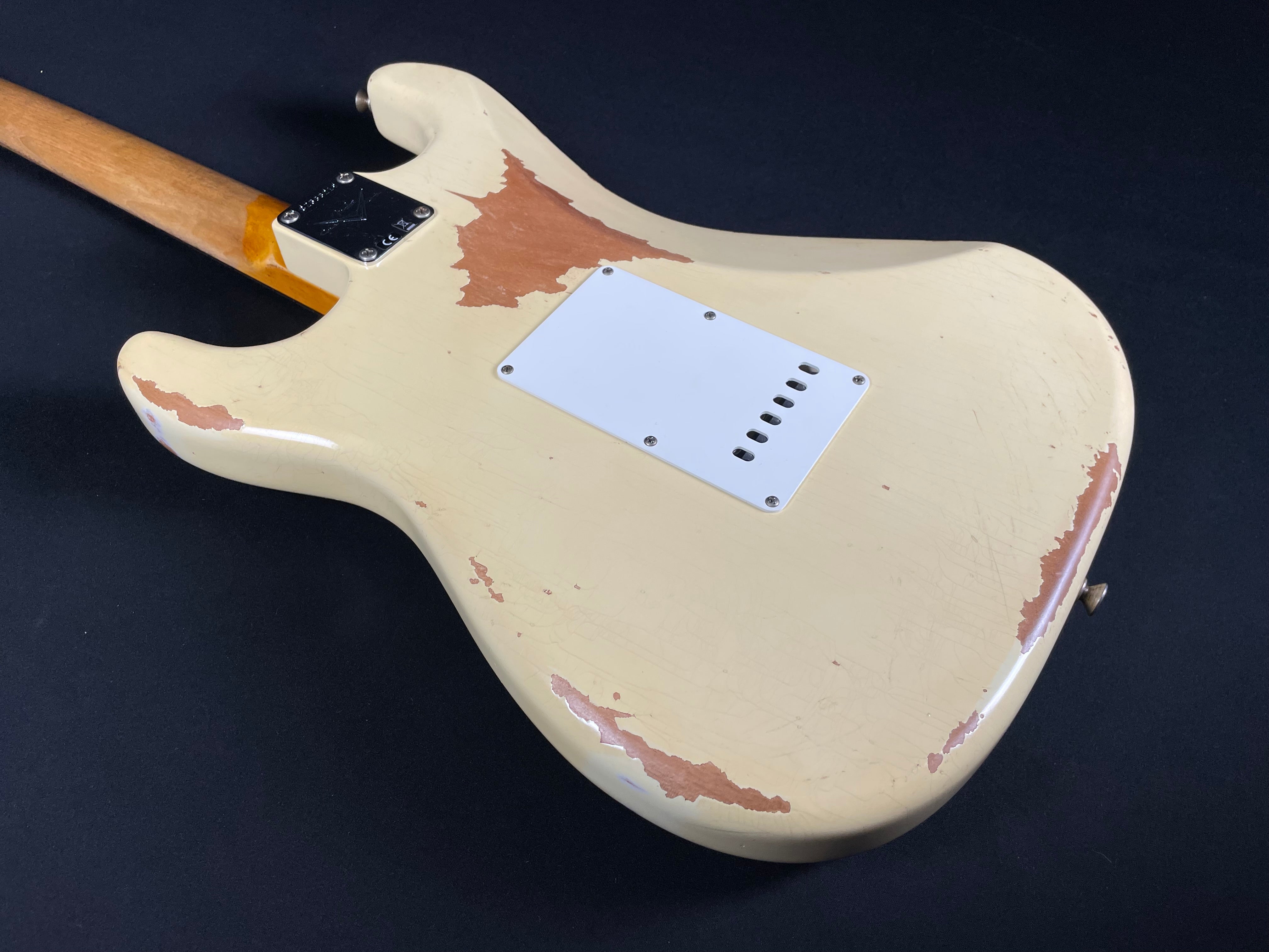 Fender Custom Shop 1967 Stratocaster Heavy Relic - Aged Vintage White