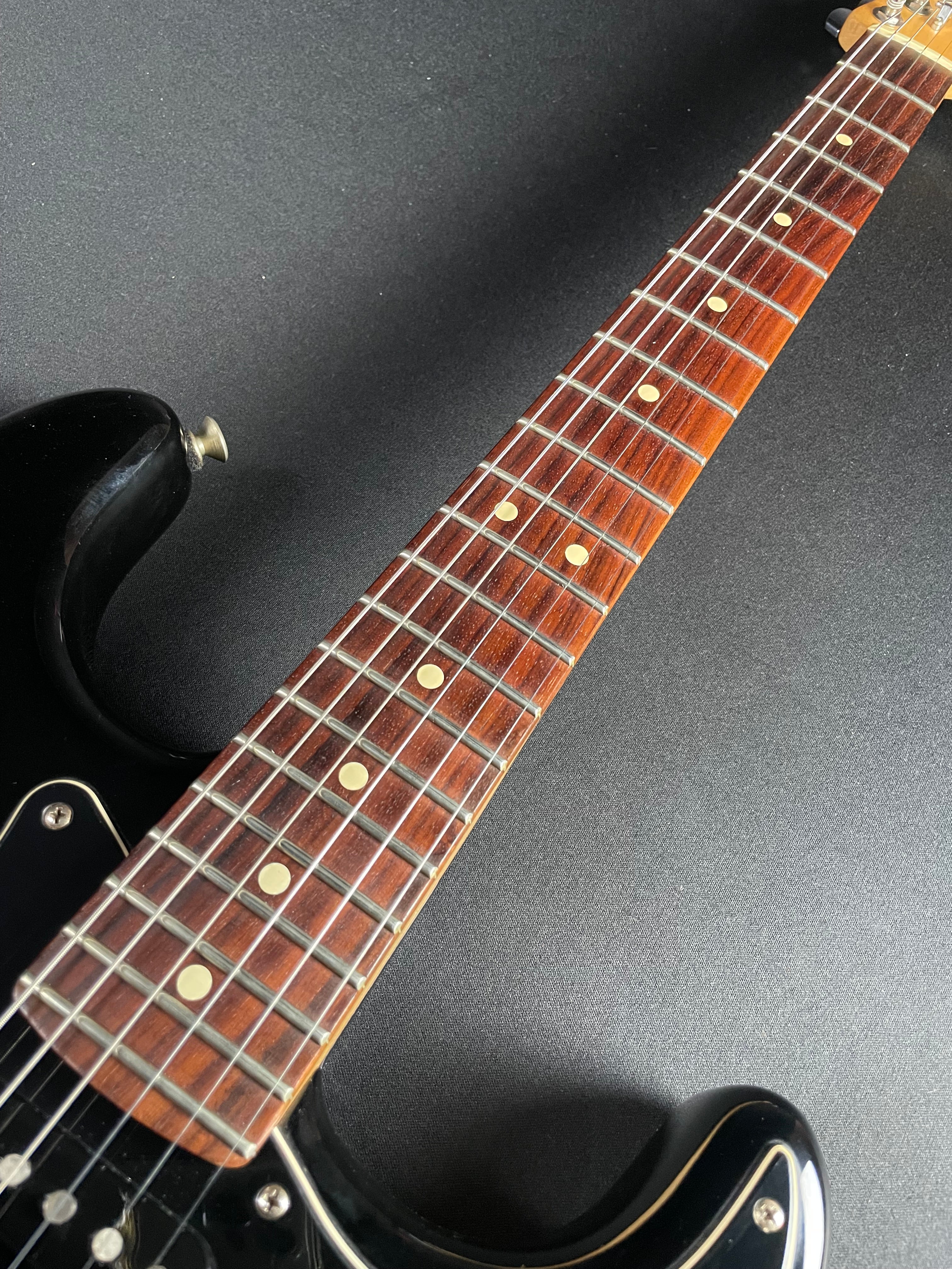 Fender American Special Stratocaster HSS, Rosewood - Black (2010)