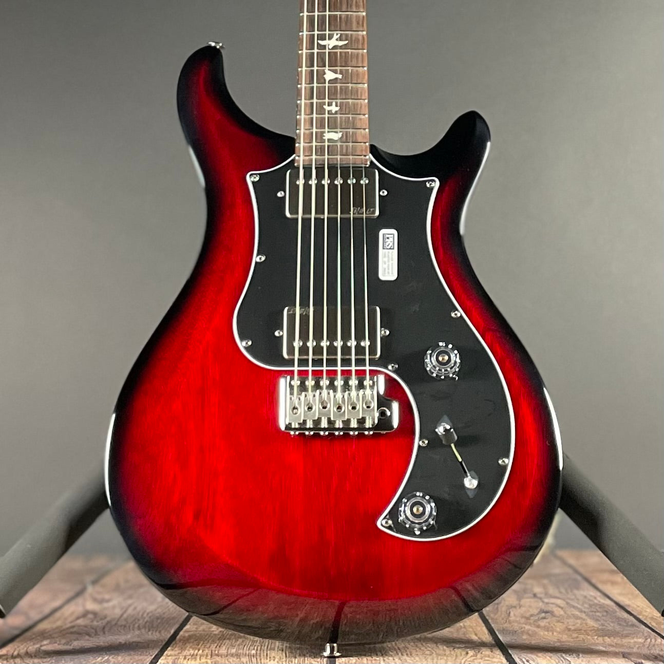 PRS S2 Standard 22 w/Gig Bag - Scarlet Sunburst - Metronome Music Inc.