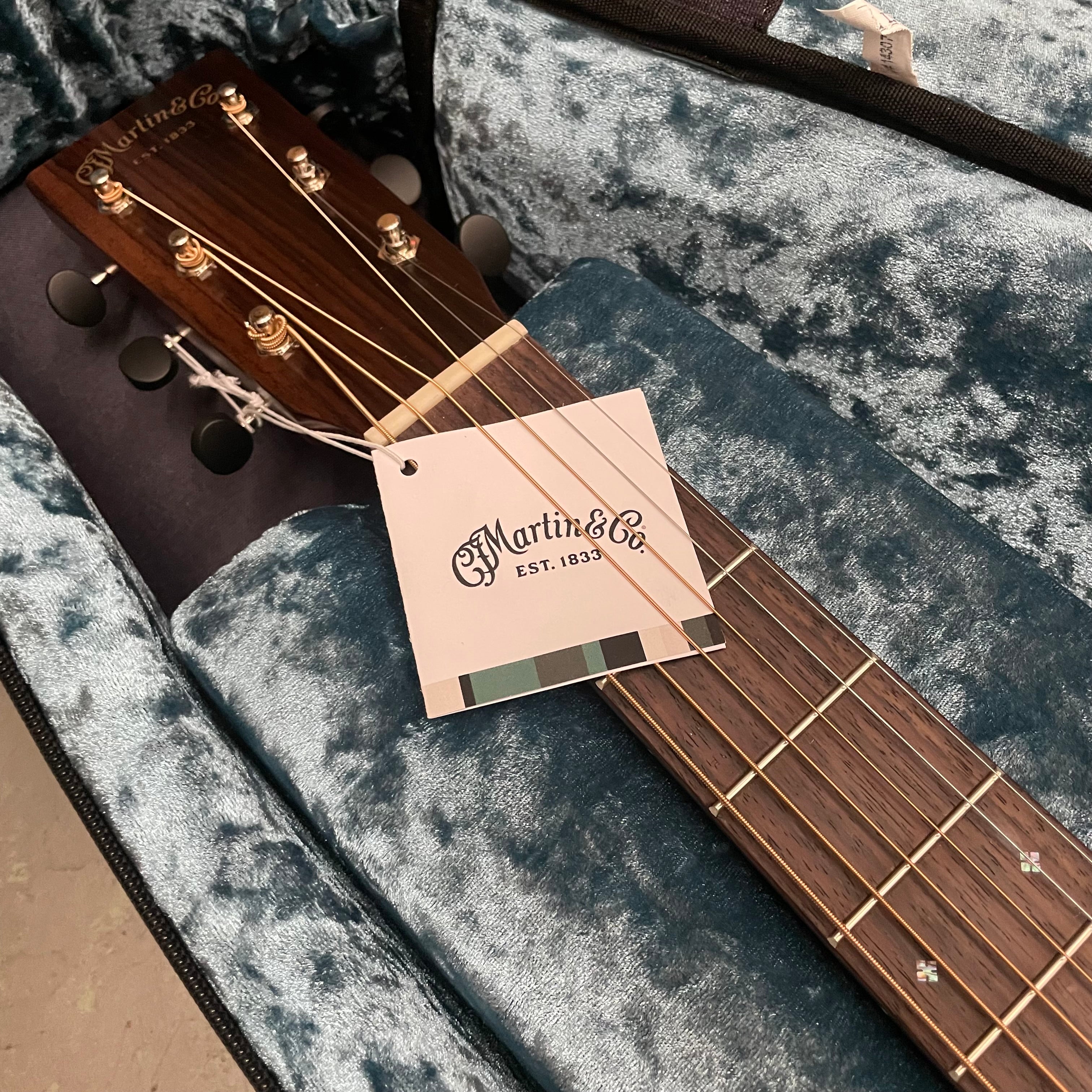 Martin D-15M w/Soft Shell Bag - Satin Mahogany