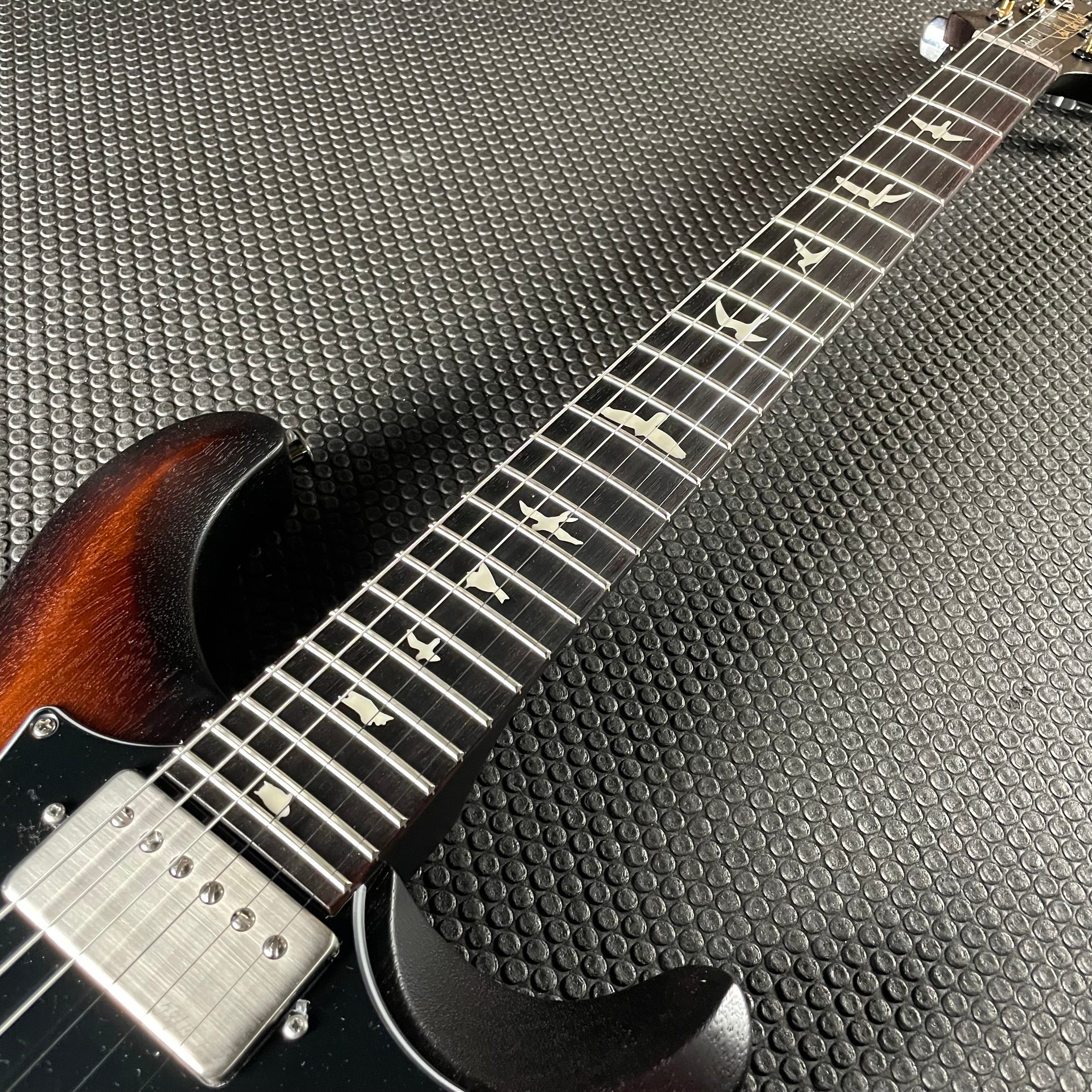 Paul Reed Smith, PRS S2 Standard 24, Satin- McCarty Tobacco Sunburst (6lbs 12oz) - Metronome Music Inc.