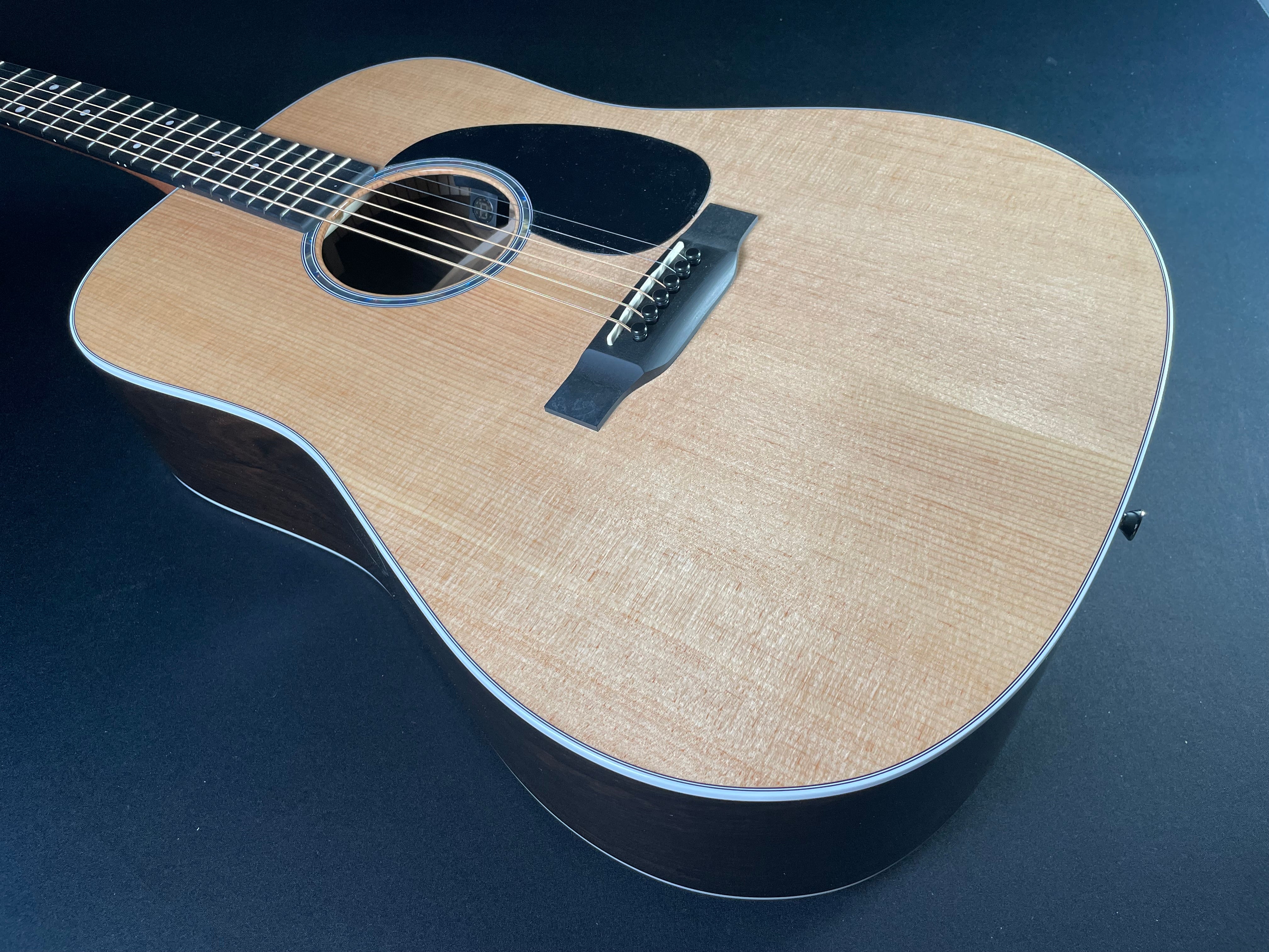 Martin D-13E Ziricote w/Soft Case - Natural - Metronome Music Inc.