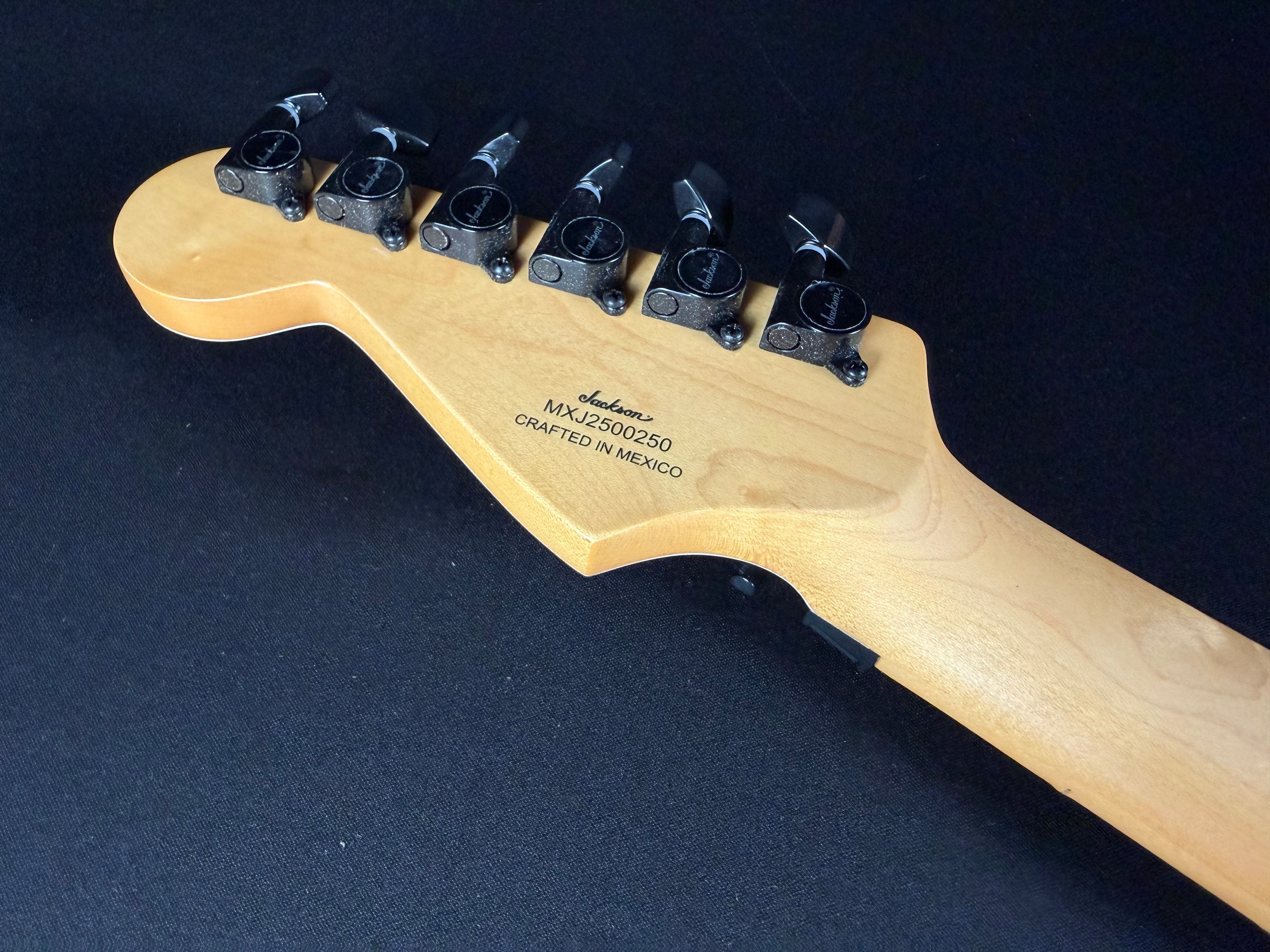 Jackson 50th Anniversary Iron Maiden Adrian Smith Jackson SC1 - Snow