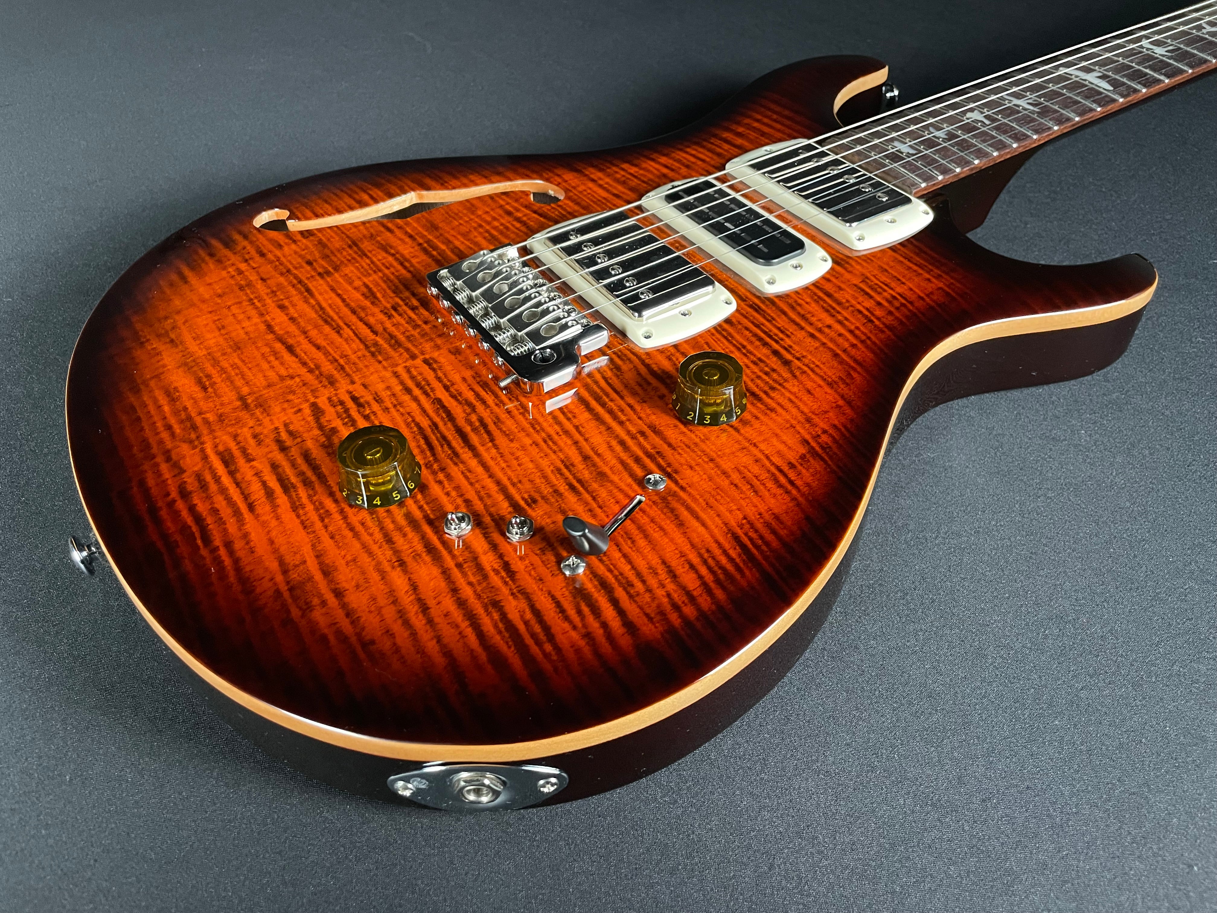 PRS SE Special Semi-Hollow w/Gig Bag - Orange Tiger Smokeburst - Metronome Music Inc.