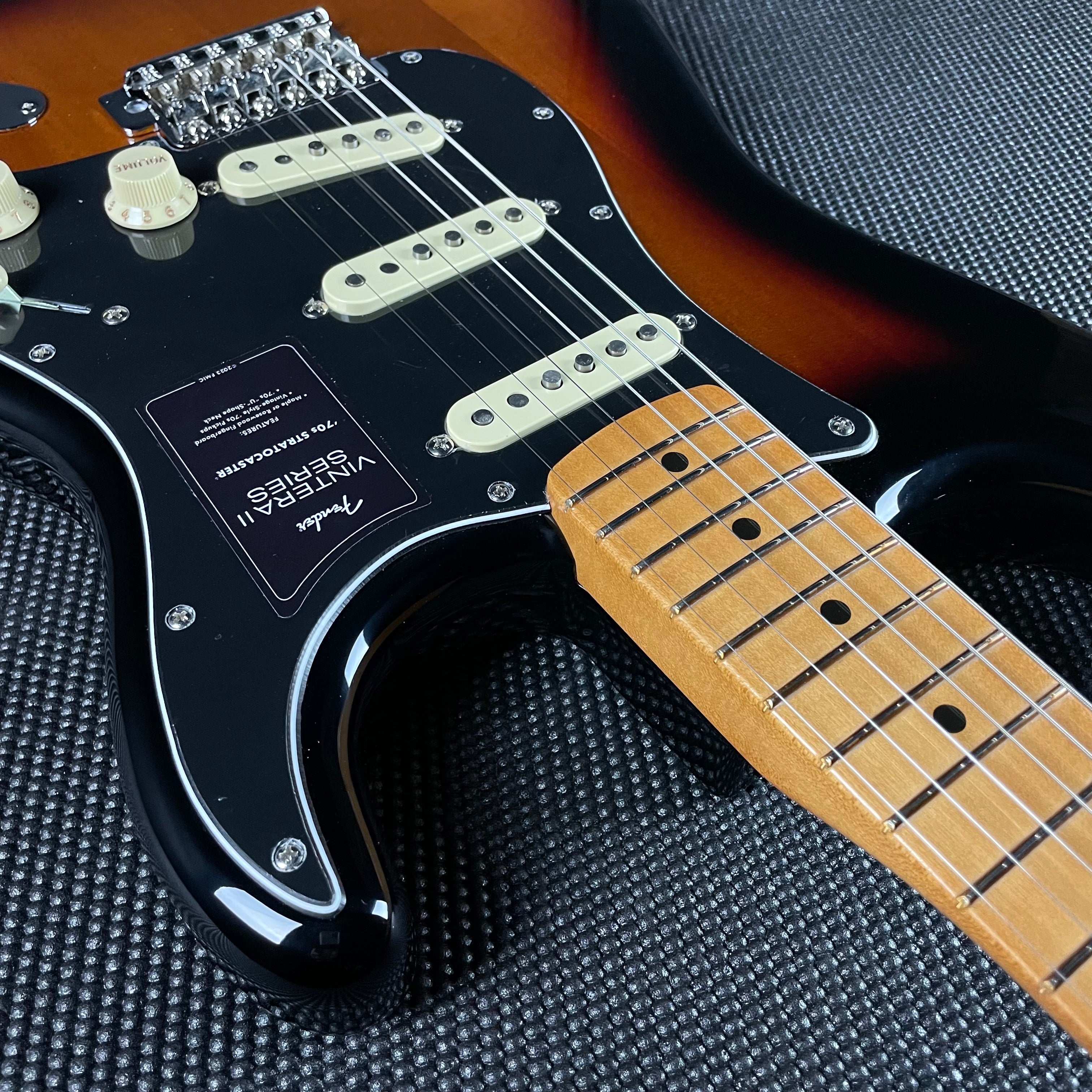 Fender Vintera II '70s Stratocaster, Maple Fingerboard- 3 Fender Vintera II '70s Stratocaster, Maple Fingerboard- 3