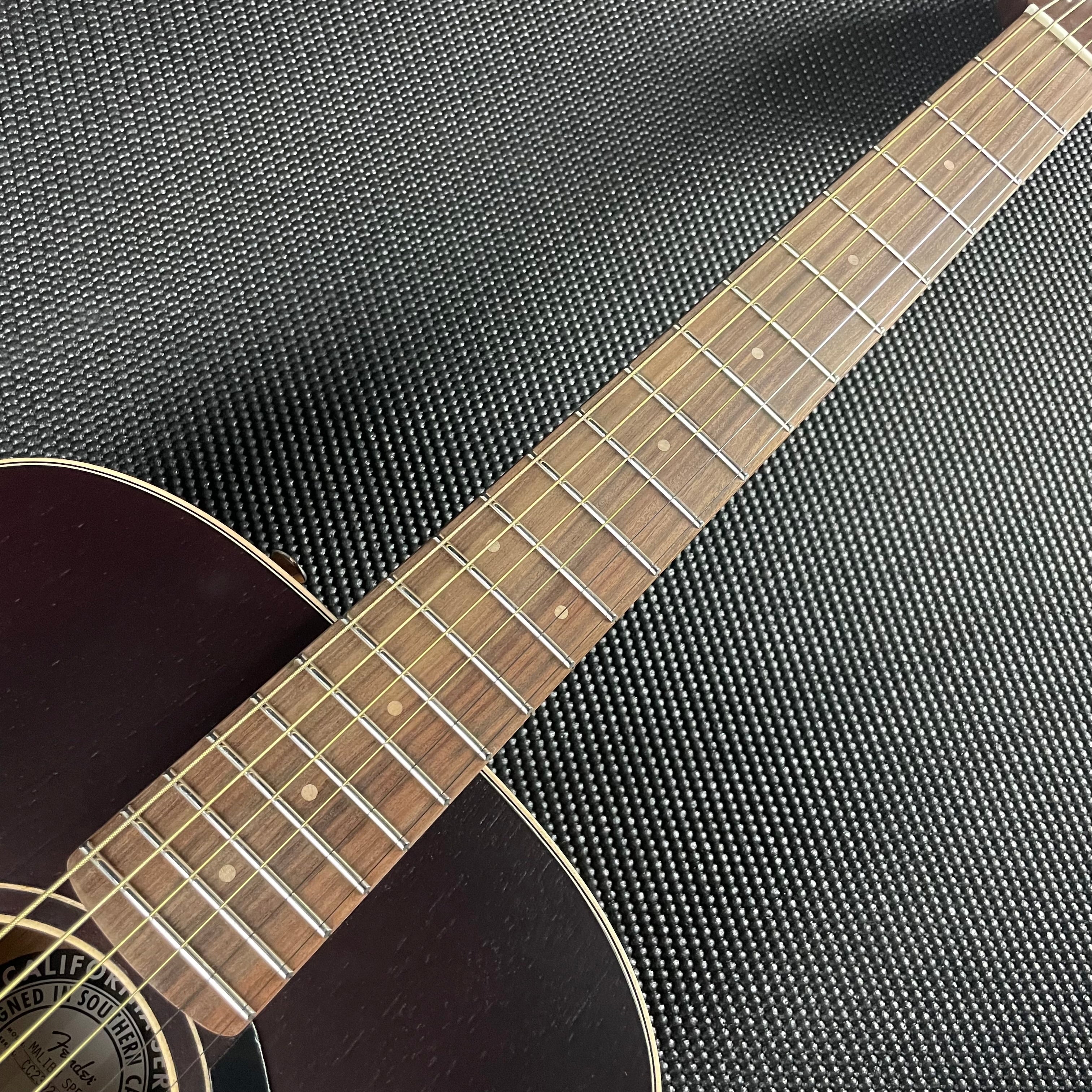 Fender Malibu Special Acoustic w/Gig Bag, Pau Ferro Fingerboard- Honey Burst - Metronome Music Inc.