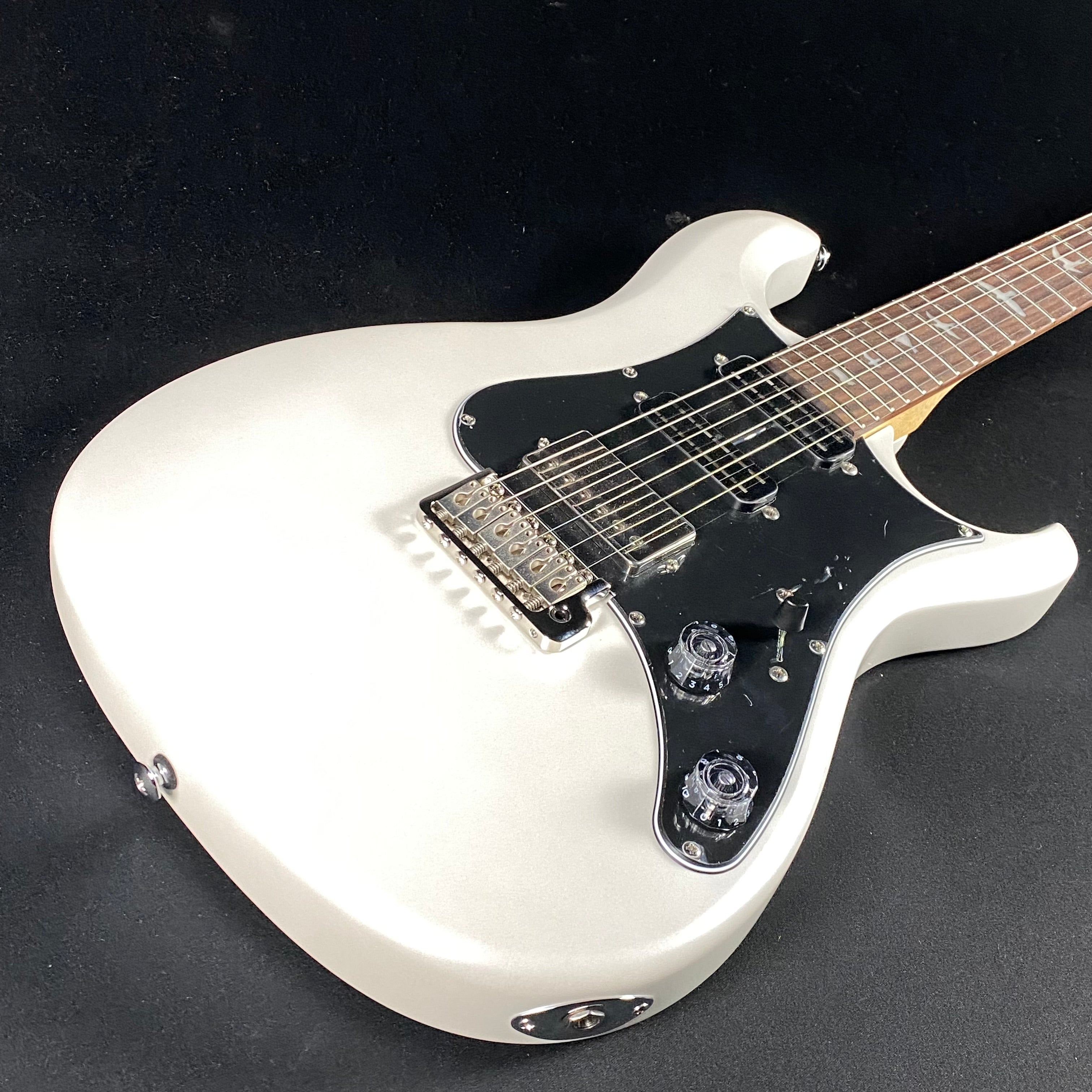 Paul Reed Smith, PRS SE Studio Standard Electric Guitar - Pearl White (SALE)