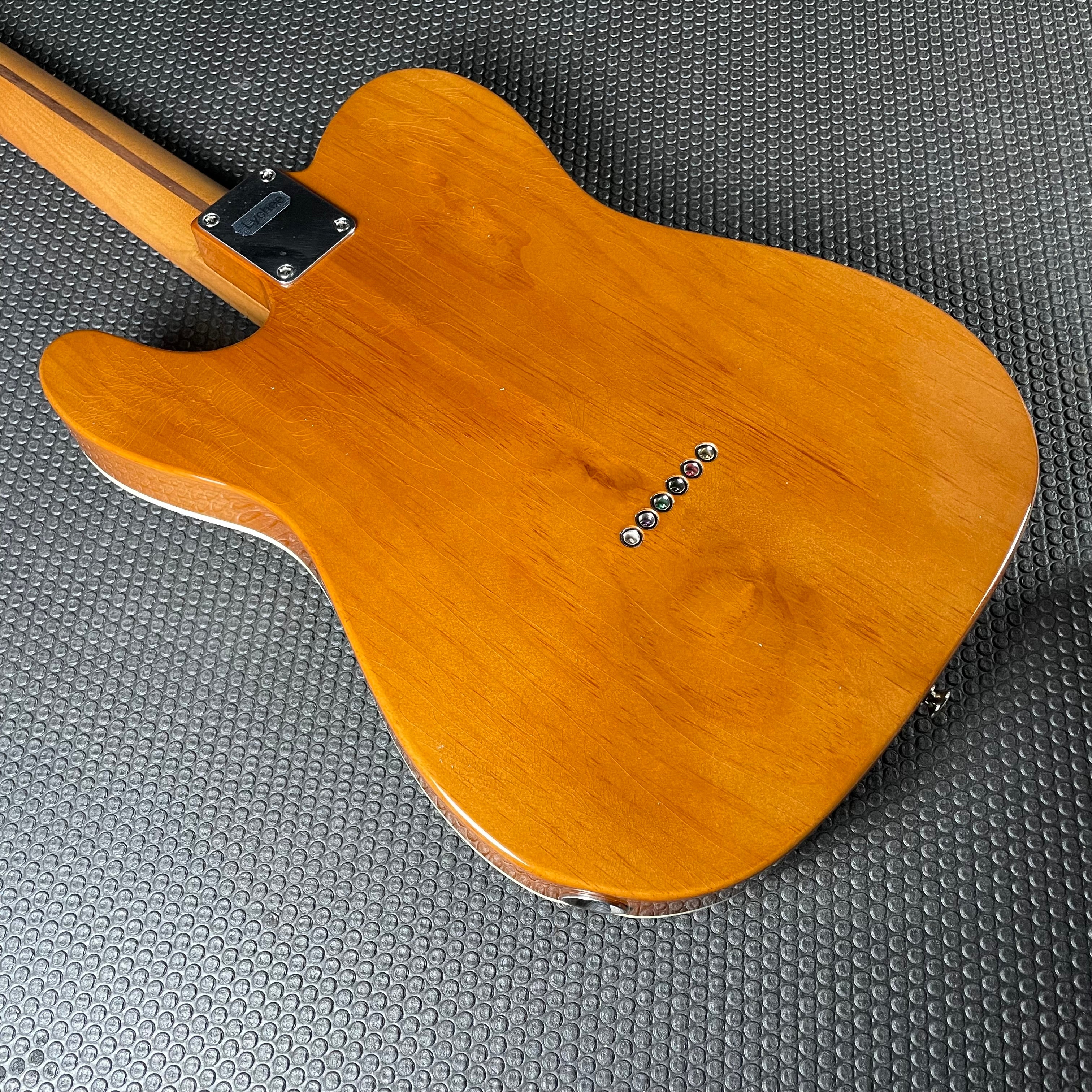 LsL Instruments Thin Bone HH "Lychee", Roasted Maple- Candy Apple Red (6lbs 3oz) - Metronome Music Inc.