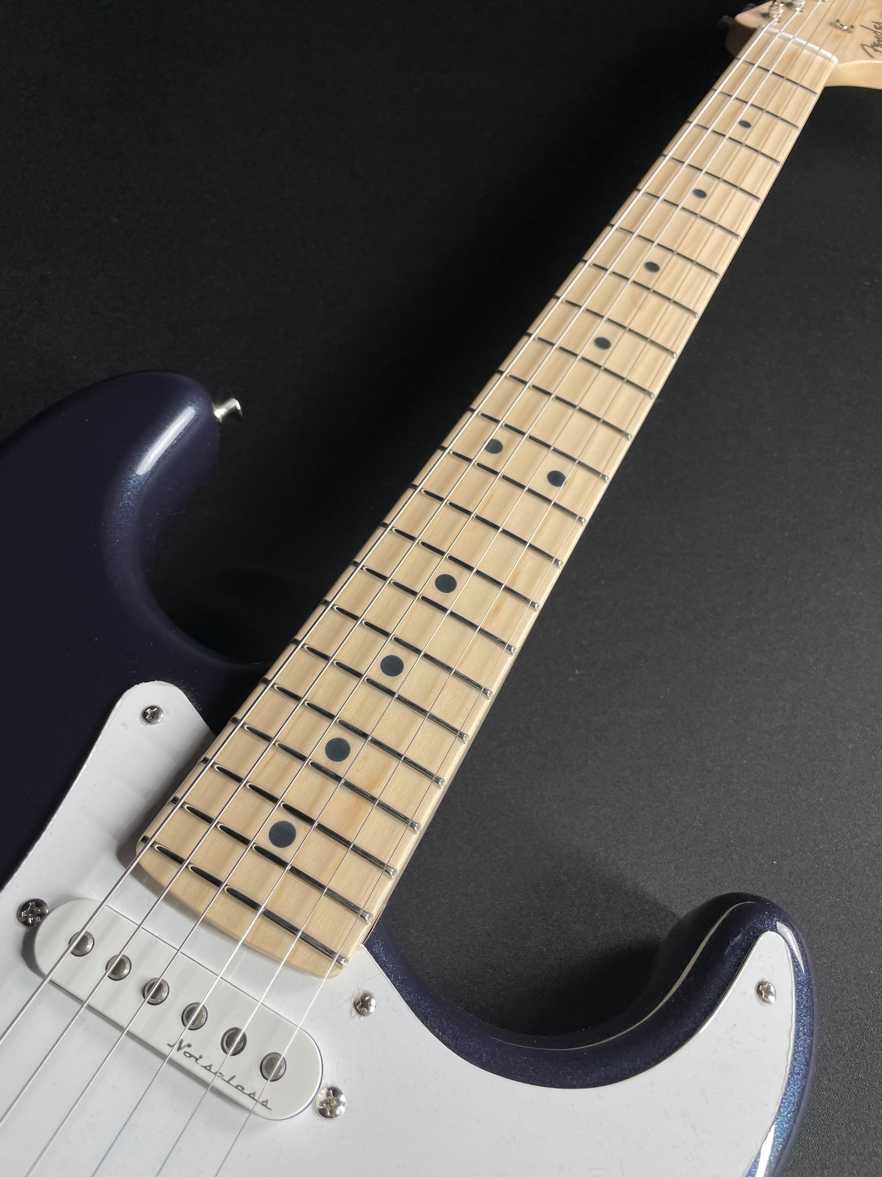 Fender Custom Shop Eric Clapton Signature Stratocaster, Maple - Midnight Blue (2025) - Metronome Music Inc.