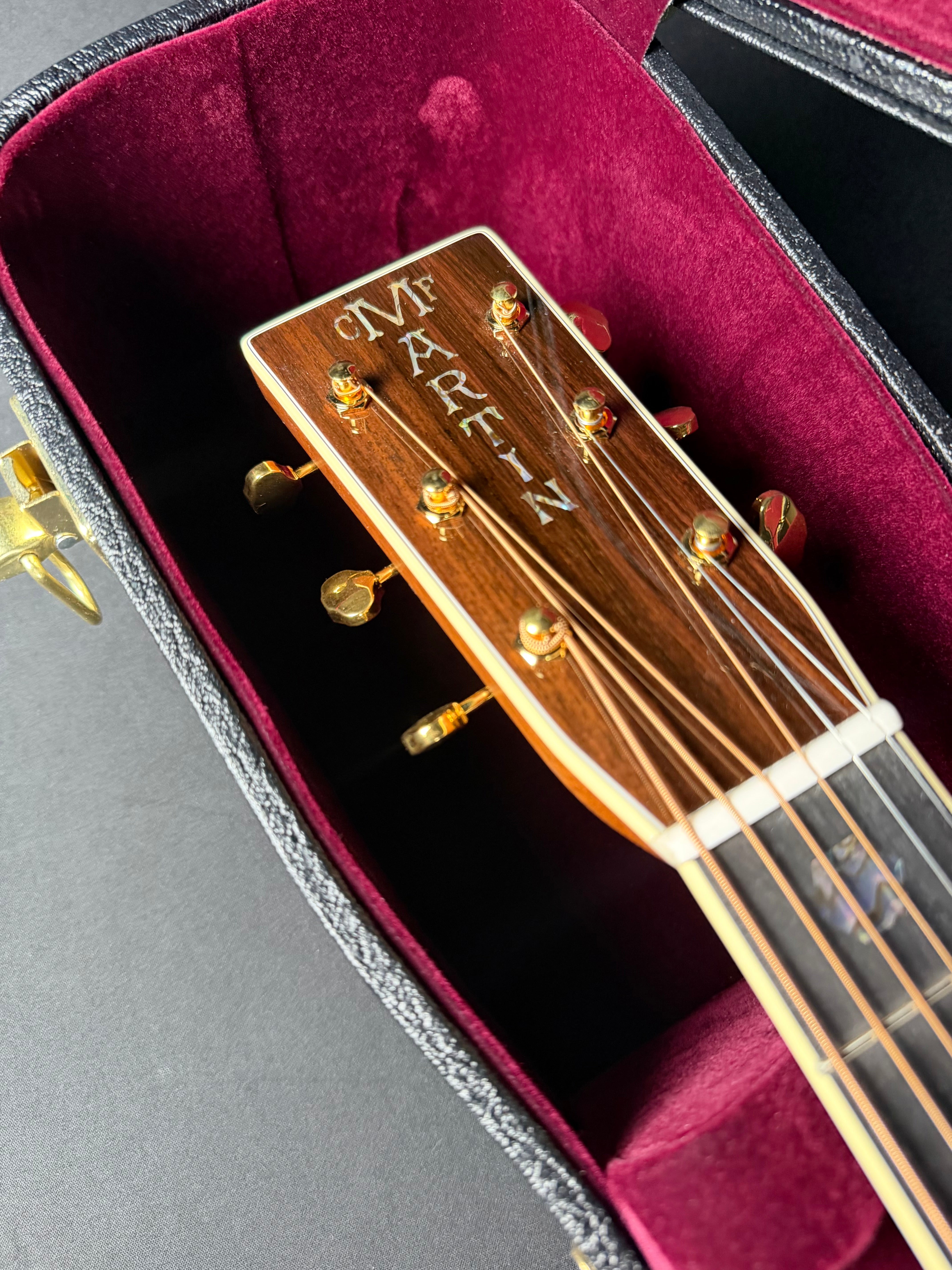 Martin D-41 Standard w/Hardshell Case - Natural (2025) - Metronome Music Inc.